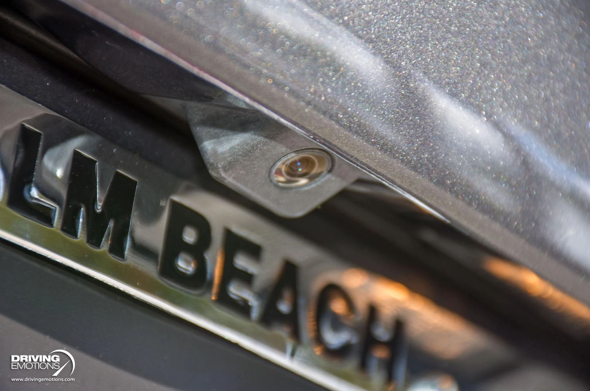 mph022_1992941217_871_p23_l_8b3007c396