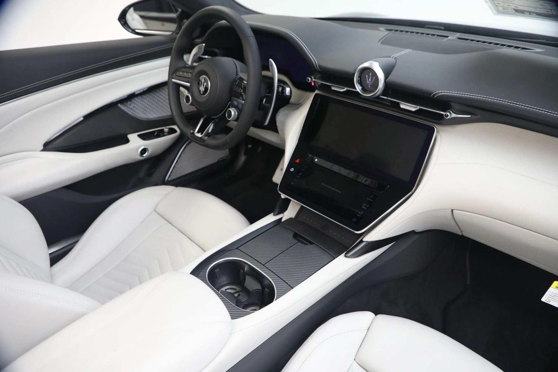 mph022_1994721181_New_2026_Maserati_Gran_Cabrio_Modena_1765306222_f1bf3be4bd