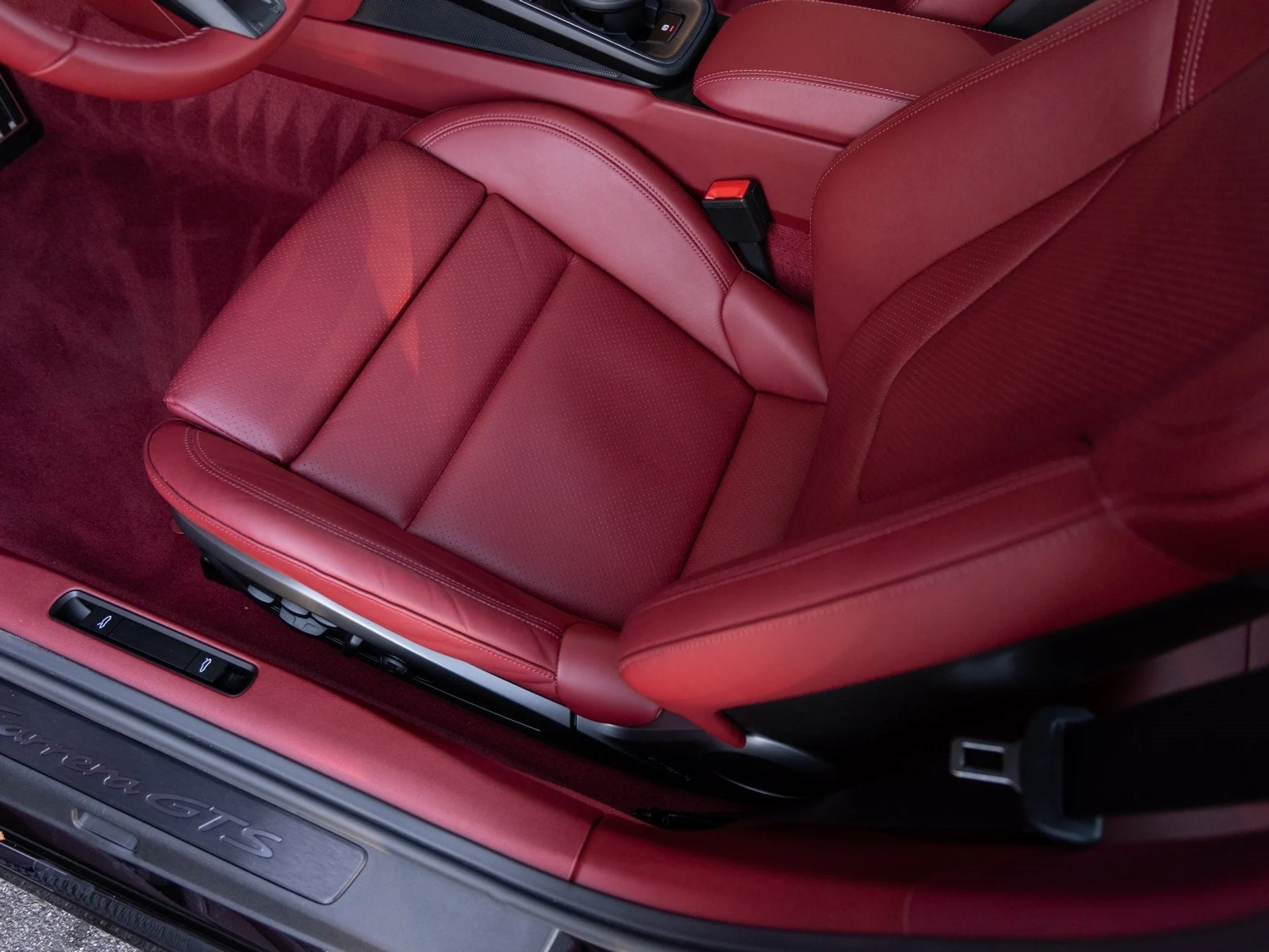 mph022_1995826205_23_b1a5719426