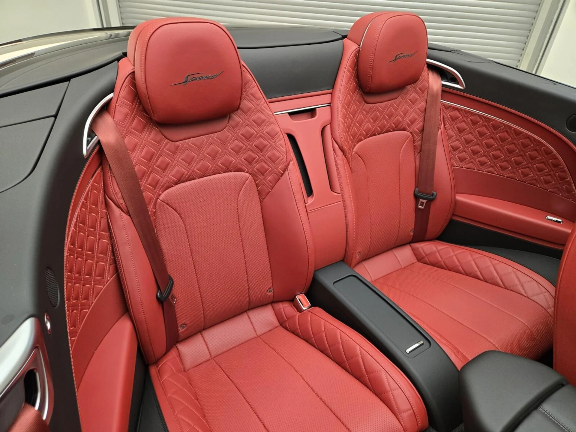 mph022_20041843_Used_2024_Bentley_Continental_GT_Speed_1777356129_bee88521a1