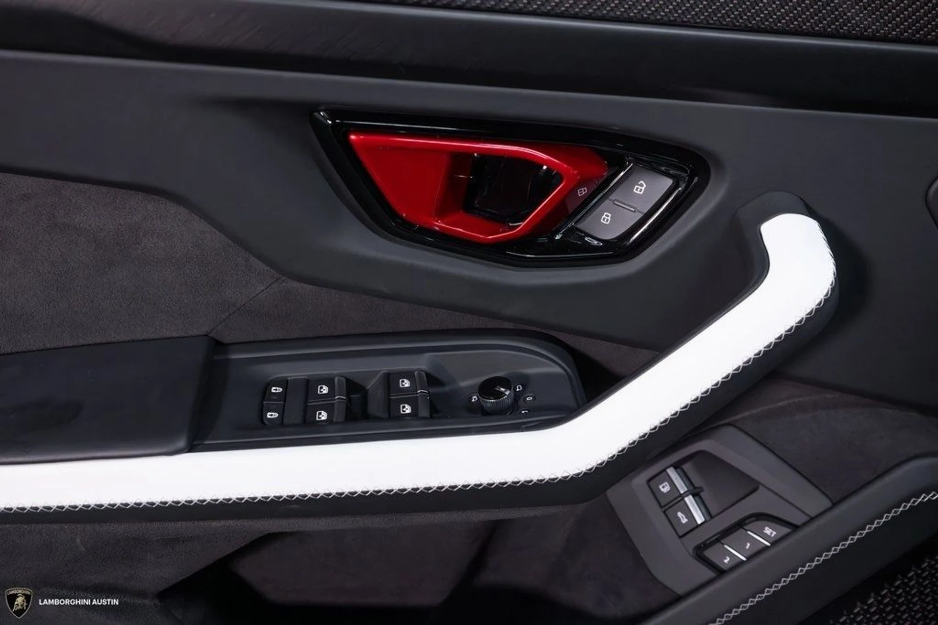 mph022_200422773_fd2bc637ada0745f1818169106f69e55x_3a976a93c8