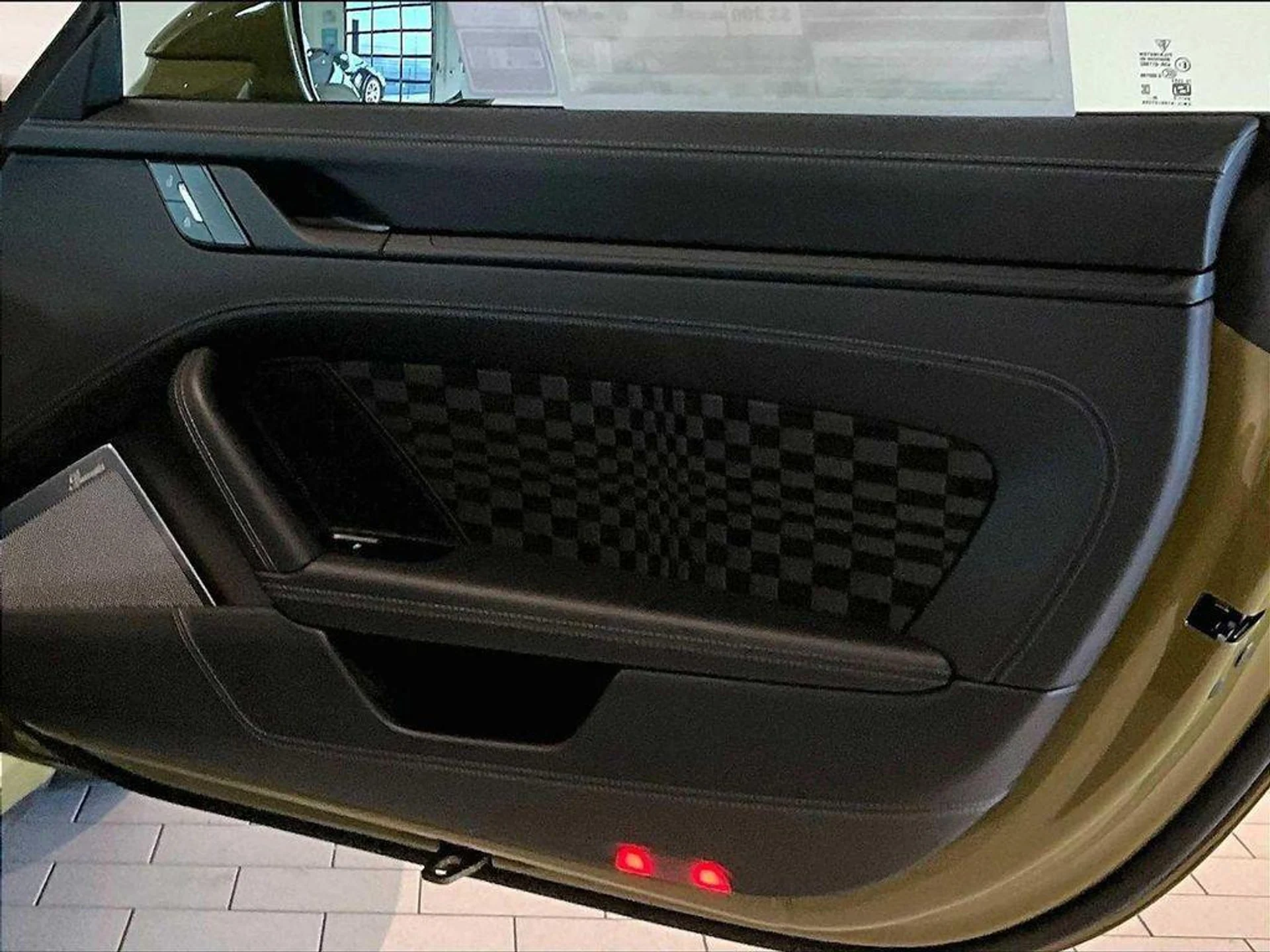 mph022_20093374_O3dexk9_Ujc_Bj_F_Ggd_Sc_ZX_Wu9_Q_Ikk_d28f9b02b3