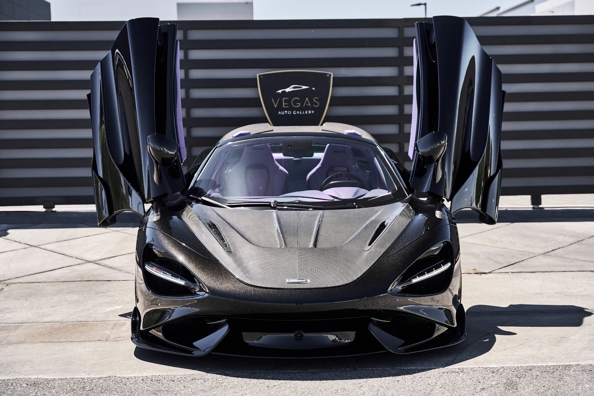mph022_2017000636_Used_2022_Mc_Laren_765_LT_Base_1779412596_73b7c9ec83