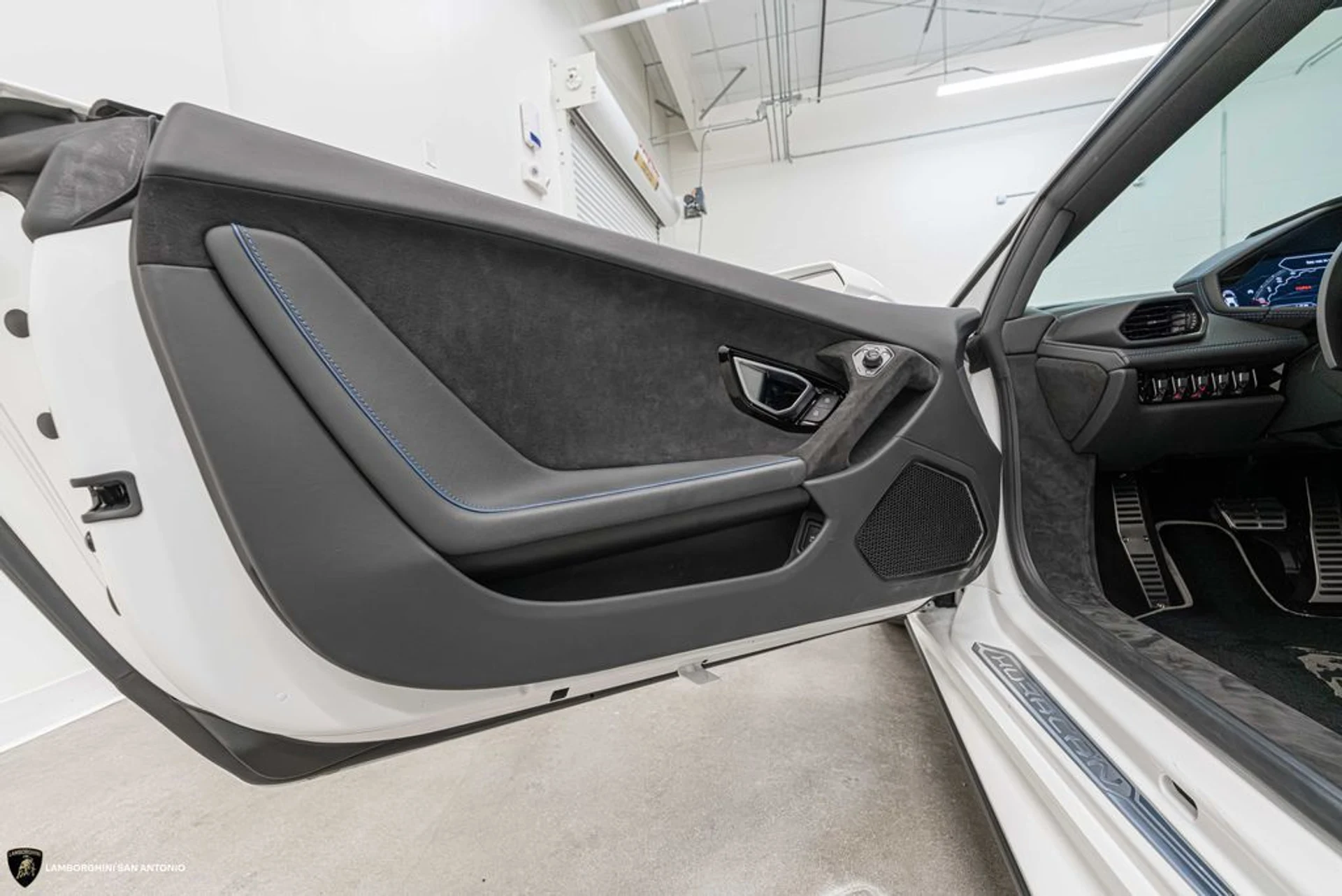 mph022_2023272808_217adbfa6b943e4b3a1428608231ef20x_f7db626746