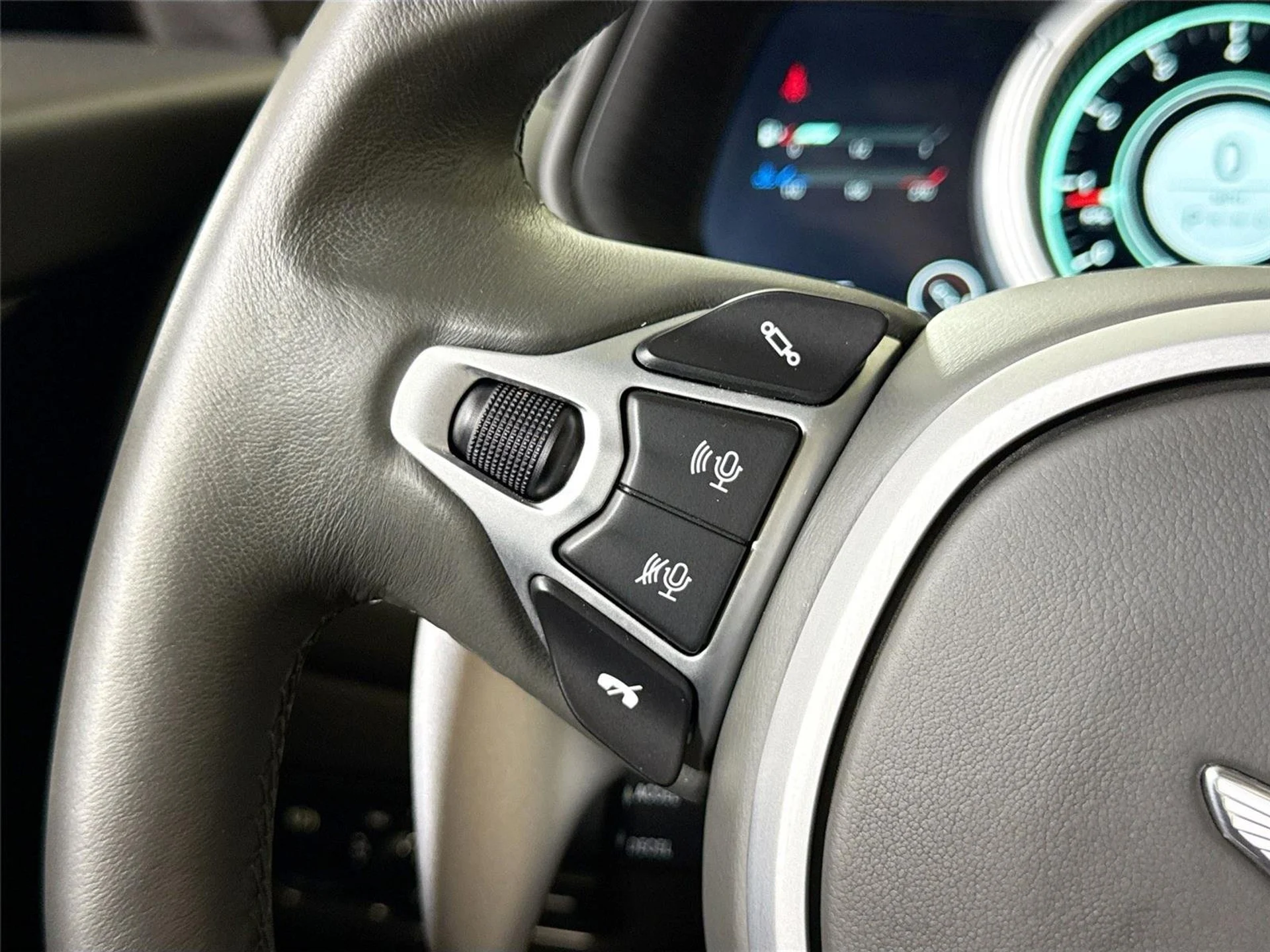 mph022_2025932417_1e67e2af97dfeee959598c5a1b6c3213_9d0844eebe