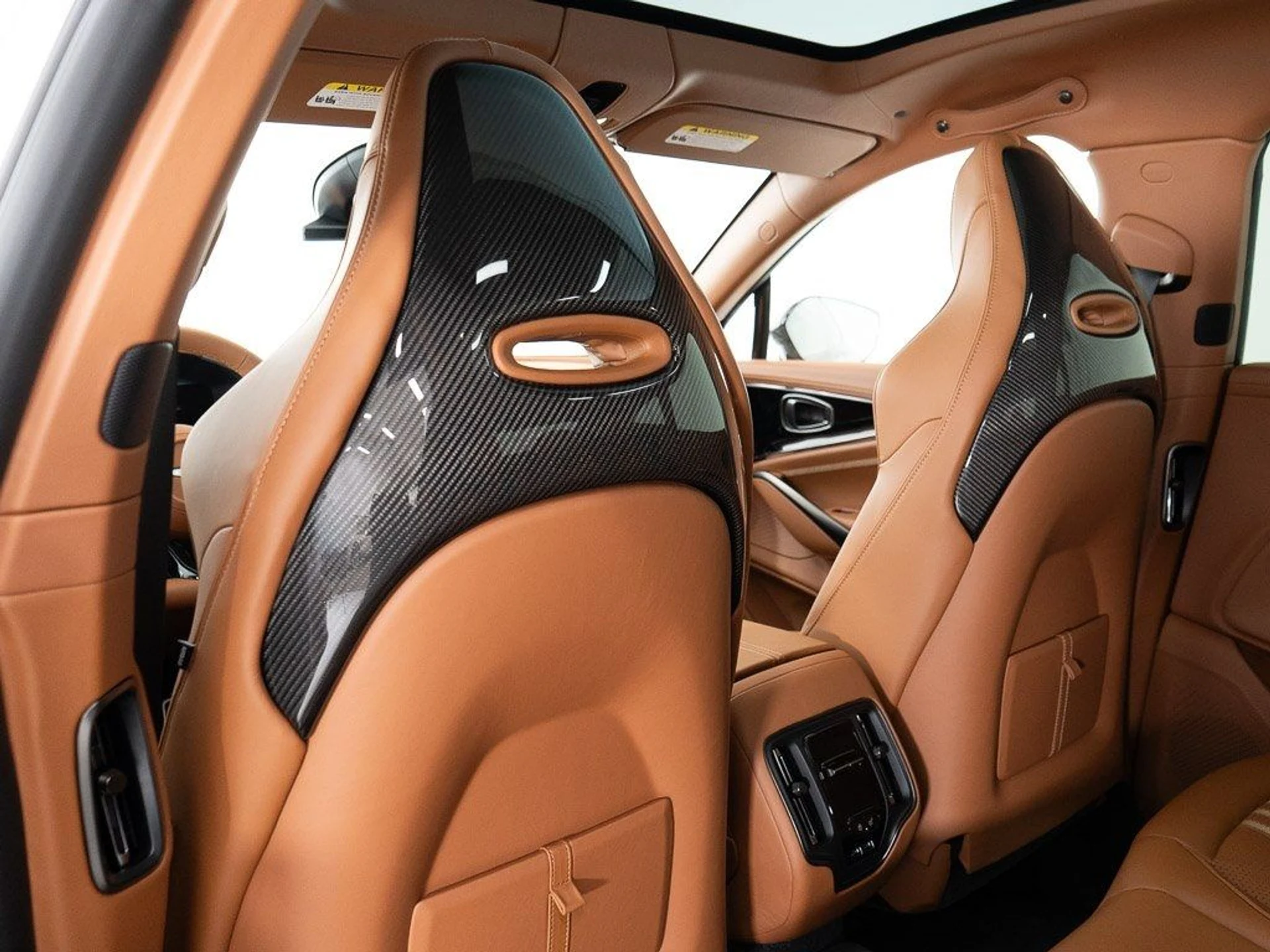 mph022_2030874604_d1e823eef875eddd6f4bd01ef58b0dd4_302160c373