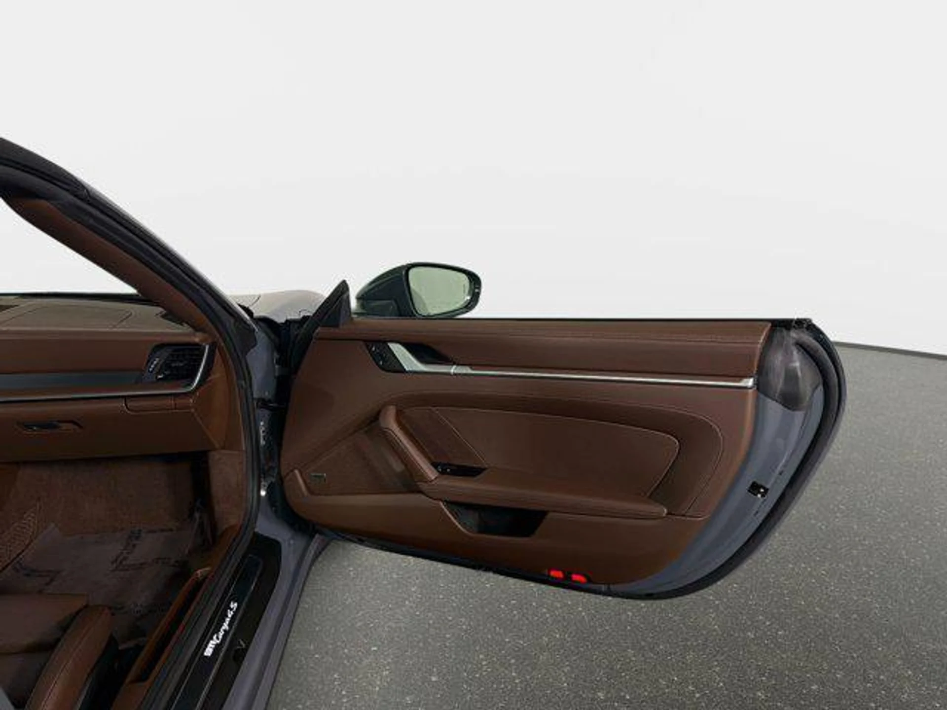 mph022_2037296116_9g_VSCN_2eru_SV_Gq_Aog_M_Tc_Zbr9_CSM_b5e7b46025