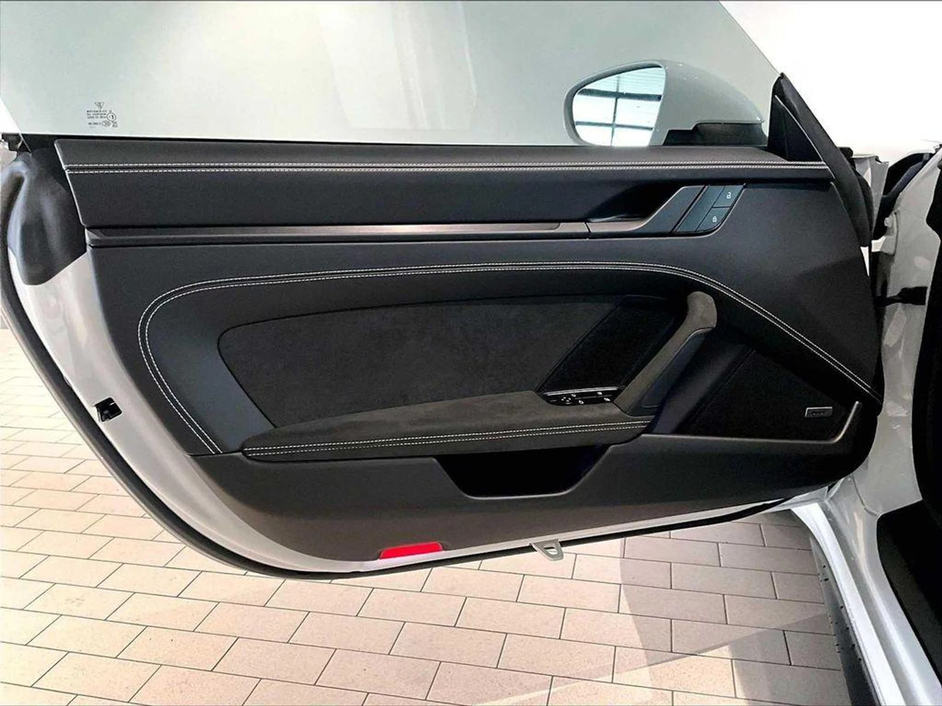 mph022_2038142816_A9t_Tr_I11_Wb_Ia_M_Nu_Xc_N4_1am_Cyw_A_100dc02356