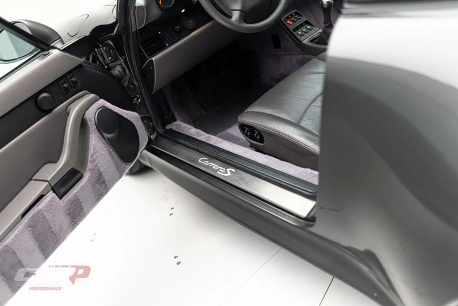 mph022_2041162571_26151_BCA_4704_4_B38_8096_93_AF_6_B259_A1_B_75f38e907d