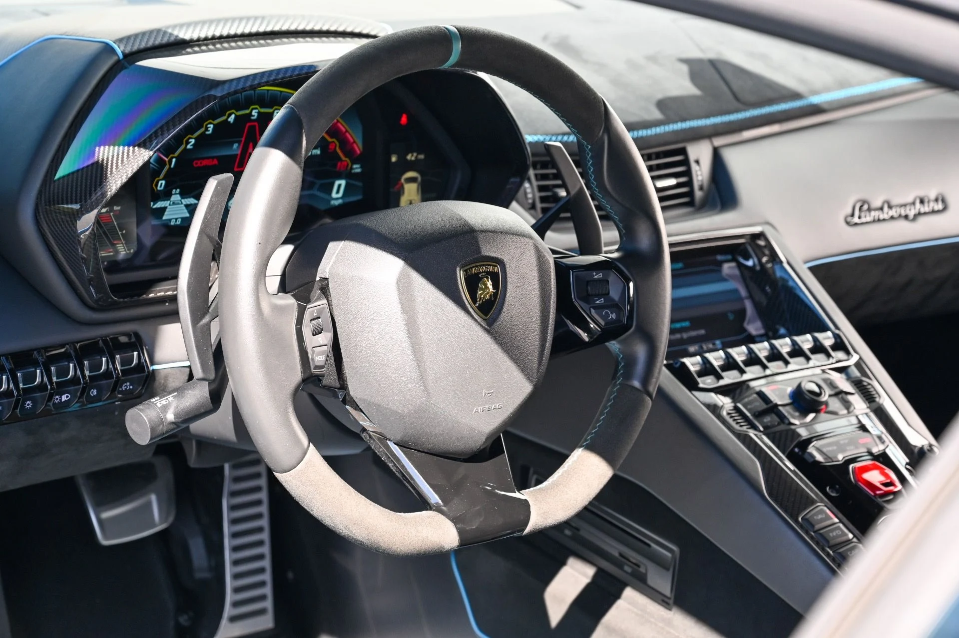 mph022_2044647175_Used_2019_Lamborghini_Aventador_LP_770_4_SVJ_1742591250_b80eeb4060