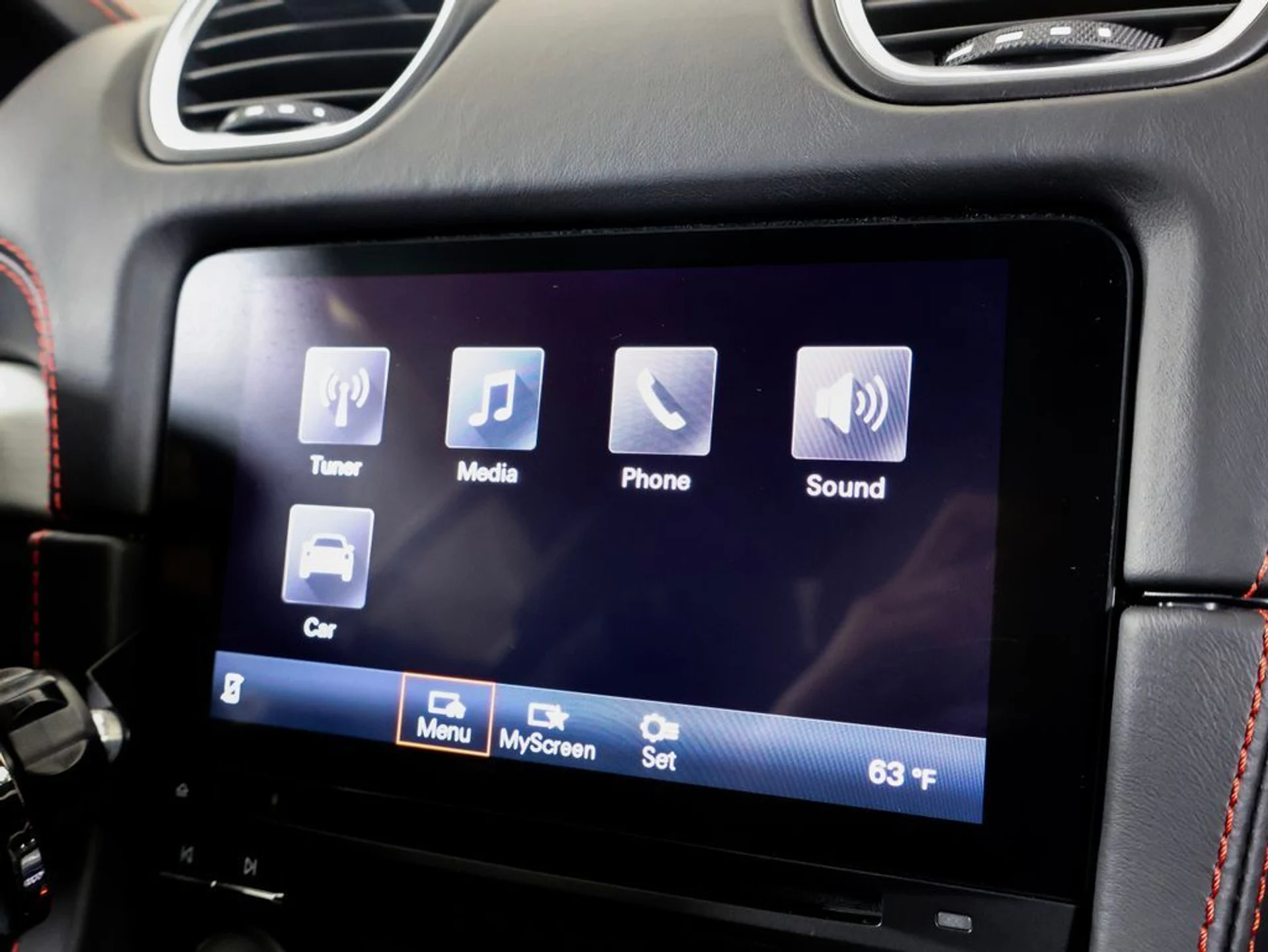 mph022_2045240706_28efbc2b0964f44c2d7a07c9309d91b4x_7a95b69bc5