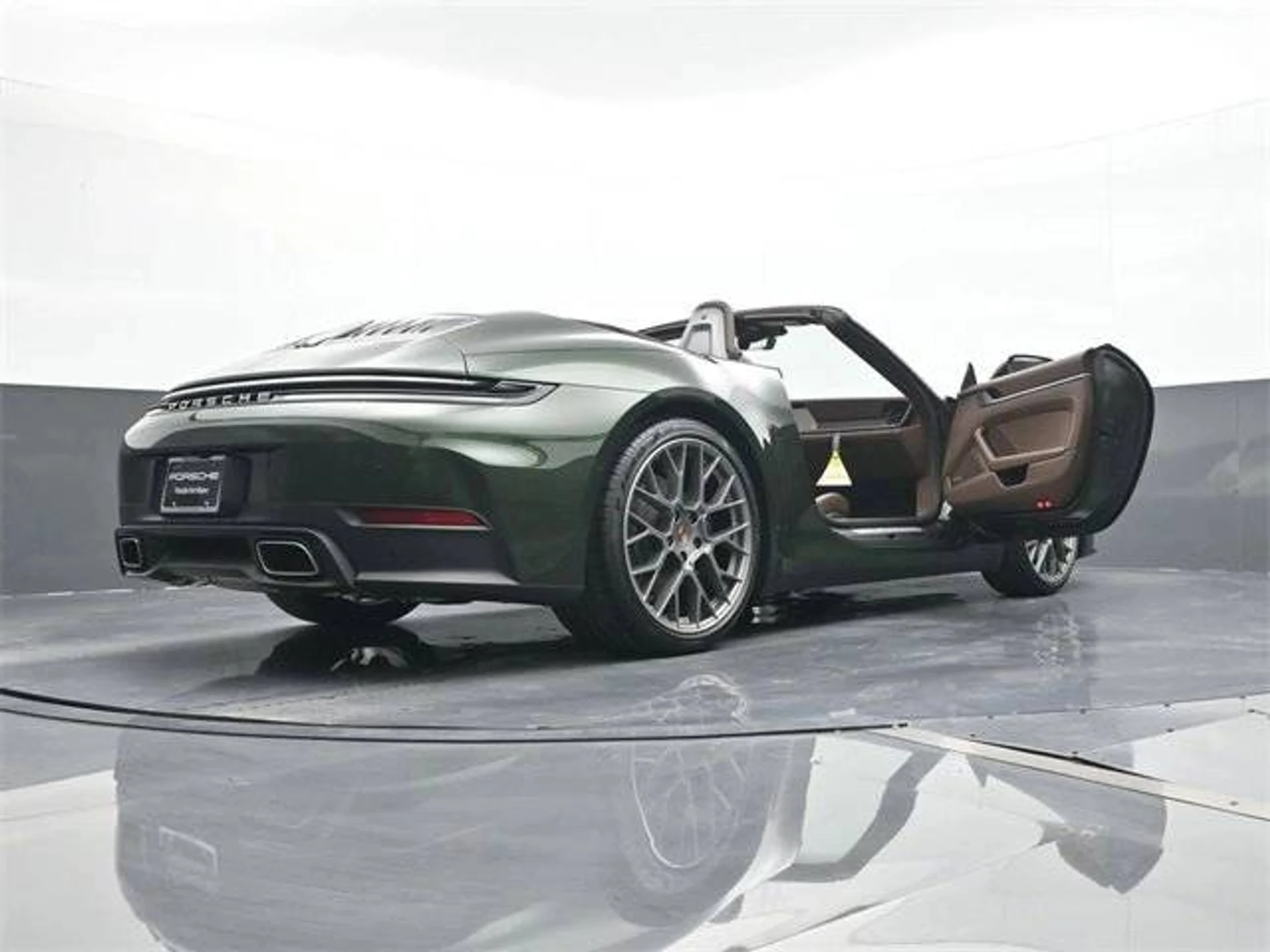 mph022_2045354117_2aa9e07146aad562679e2612d4e8a751x_726abc3dce