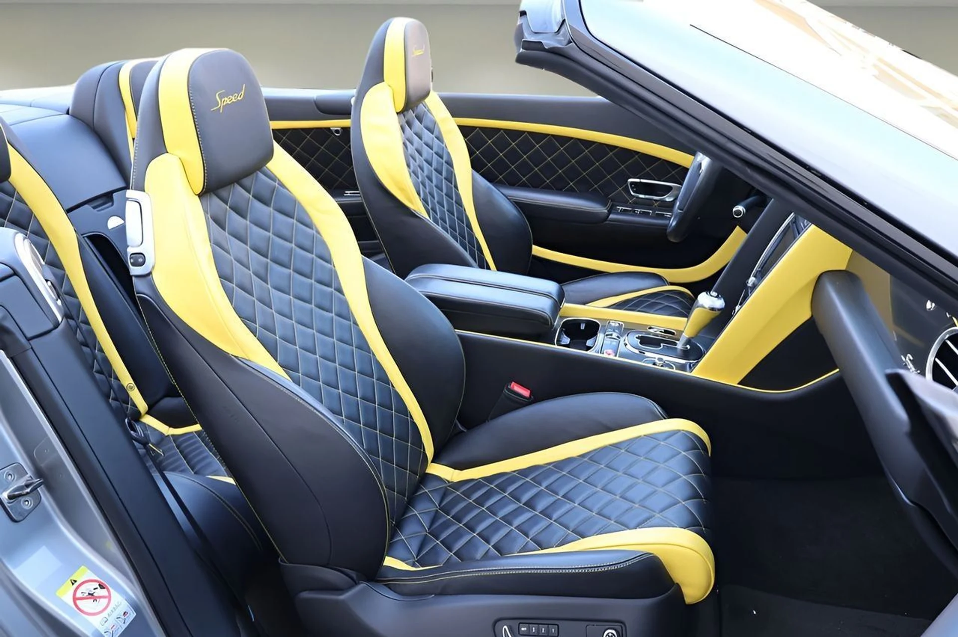 mph022_2049725891_23_d637aa5df5