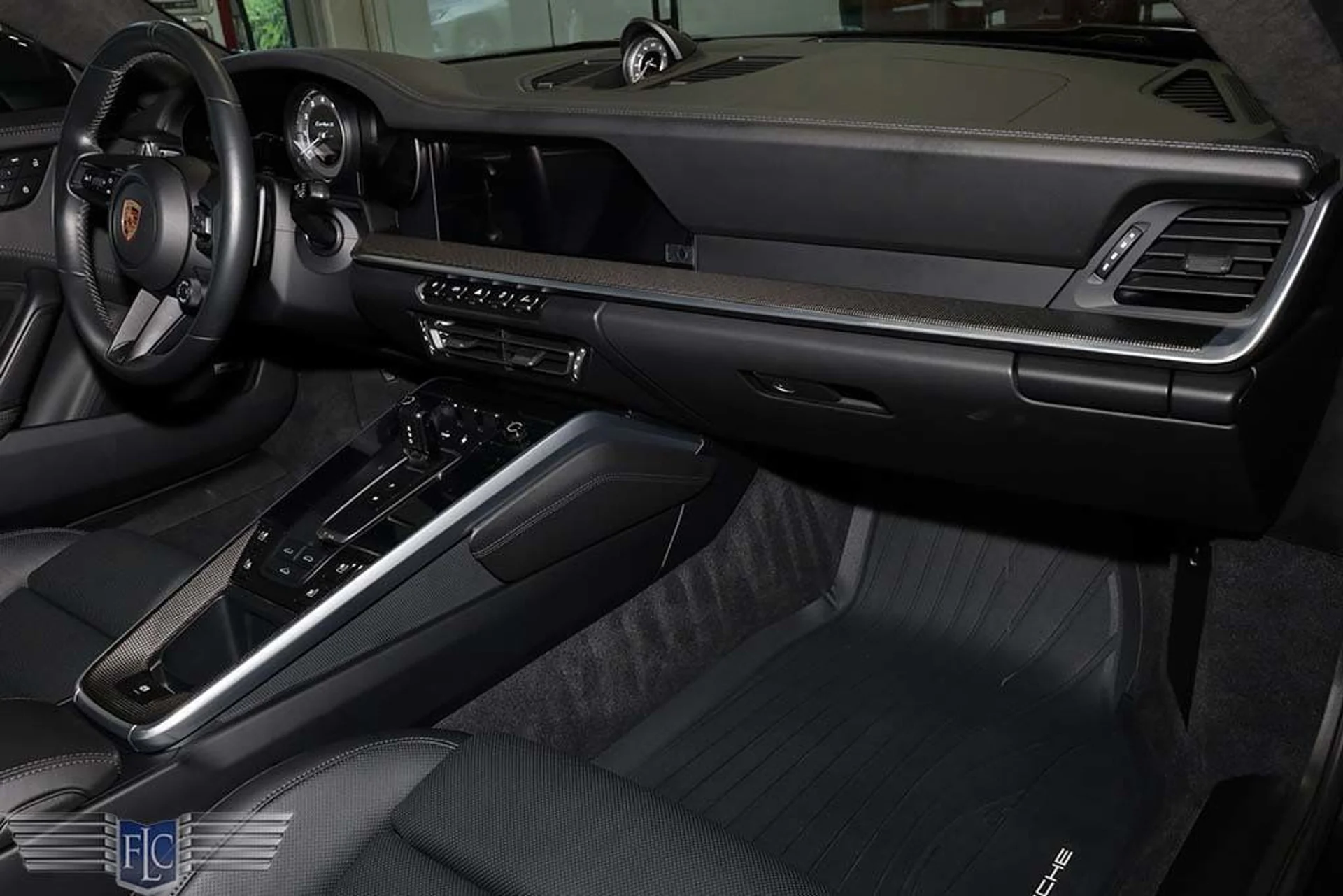 mph022_2052022153_used_2022_porsche_911_turboscoupe_9689_23001606_23_1024_34250a9245