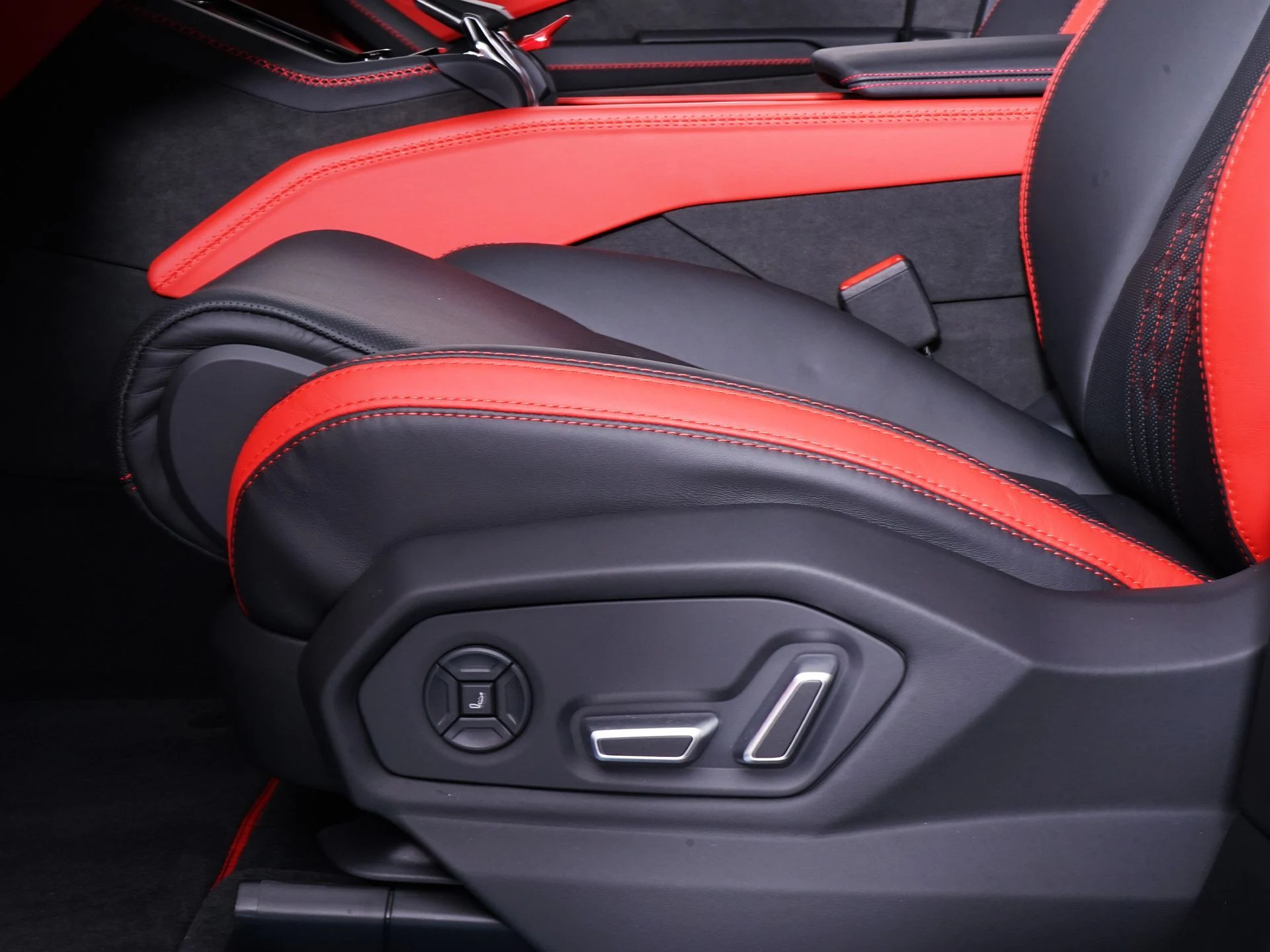 mph022_205443477_5bc13392e18bdb52d759632863490065x_639351b82d