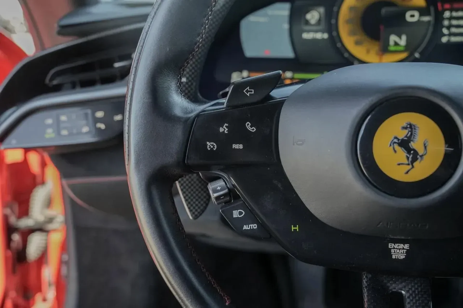 mph022_2056201020_e13e5781e19f4e92a433d438a6f26846_9a74532d10