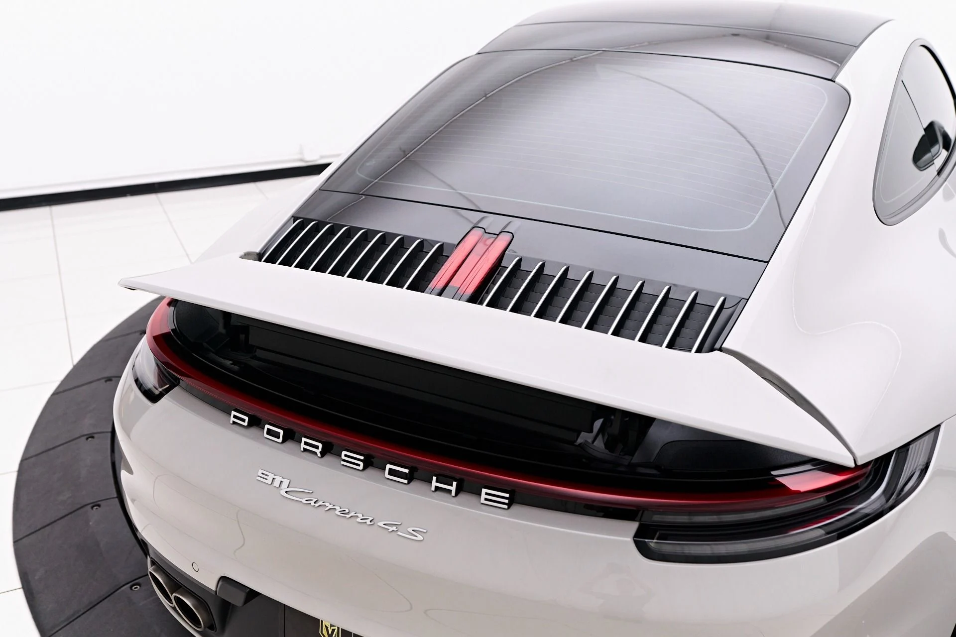mph022_2057229997_Used_2023_Porsche_911_Carrera_4_S_1757702374_fc654e70aa
