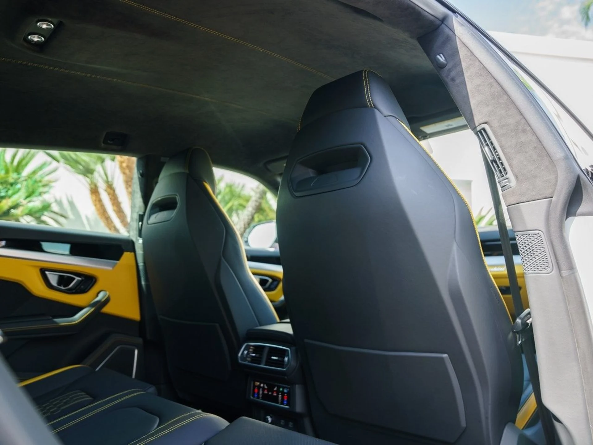 mph022_2057490195_0a6069d39a2d04d246035e8ad446691bx_deade82df3