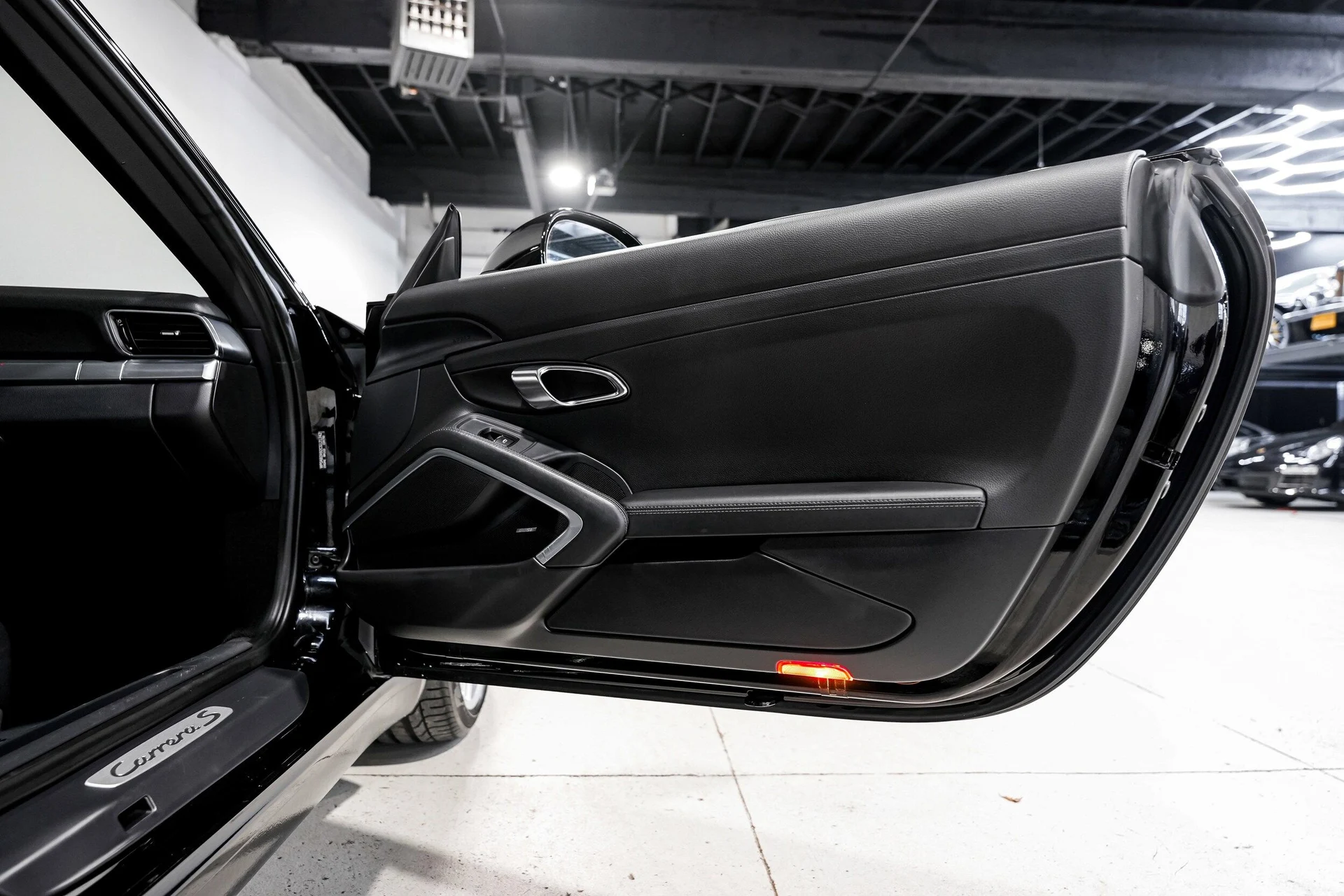 mph022_2058823995_af1257bf99af746cb375d3bab0c43c8ex_49a8357411