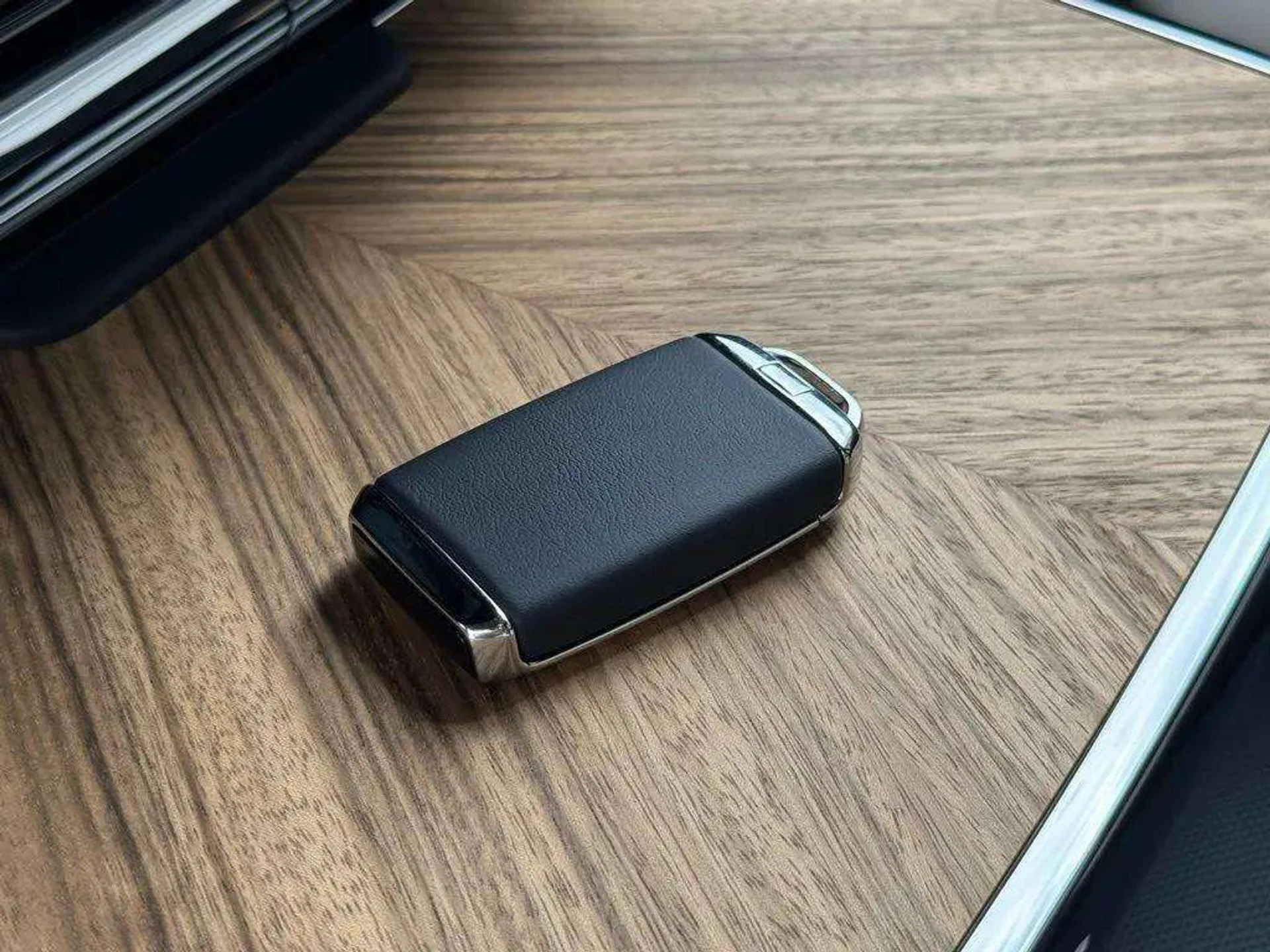 mph022_2059292827_229814301d20708c497a76b4e2119be0x_927dd1f036