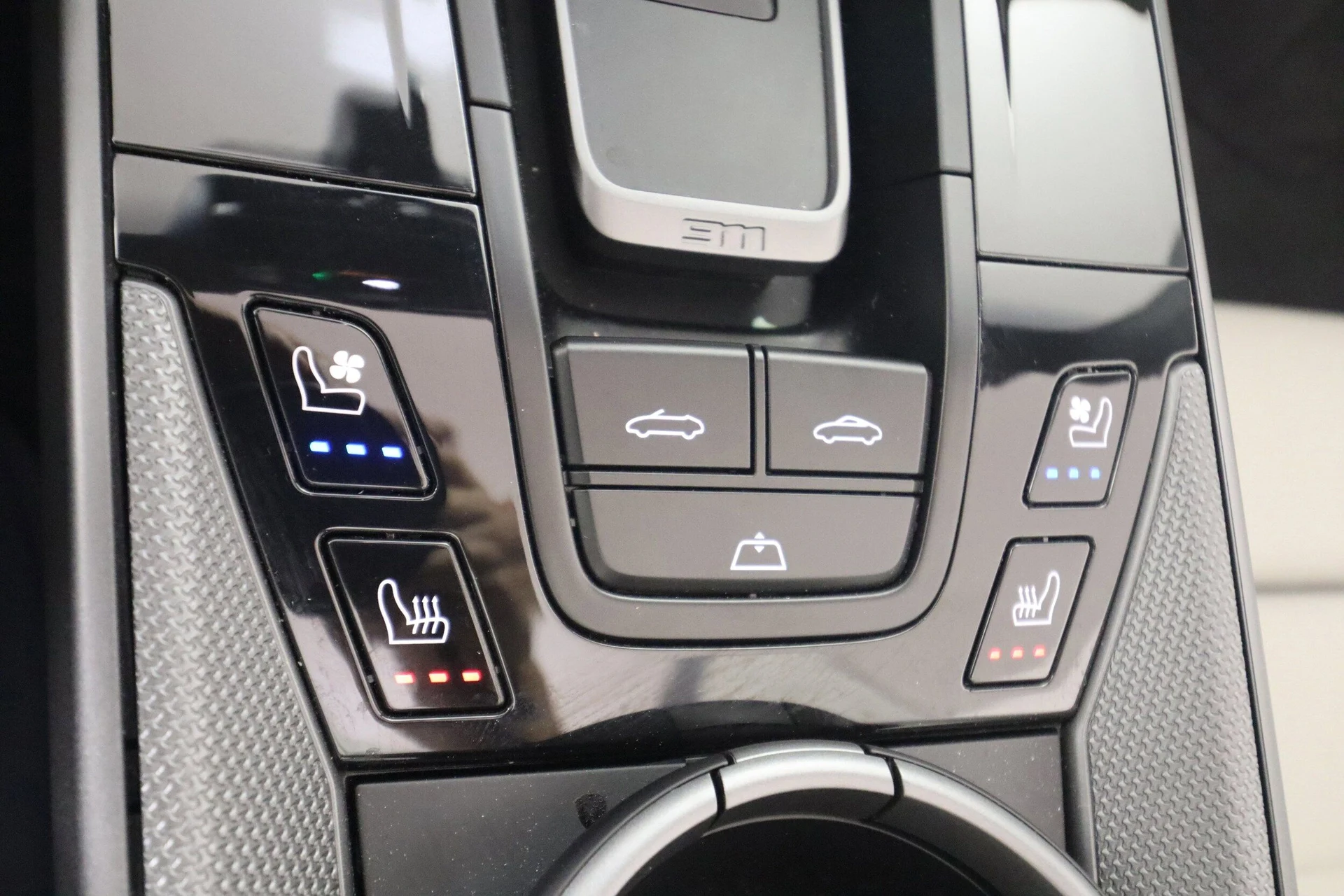 mph022_2066909000_7ae6827ec92de8b99397d87b476276f2x_fd75f4f359