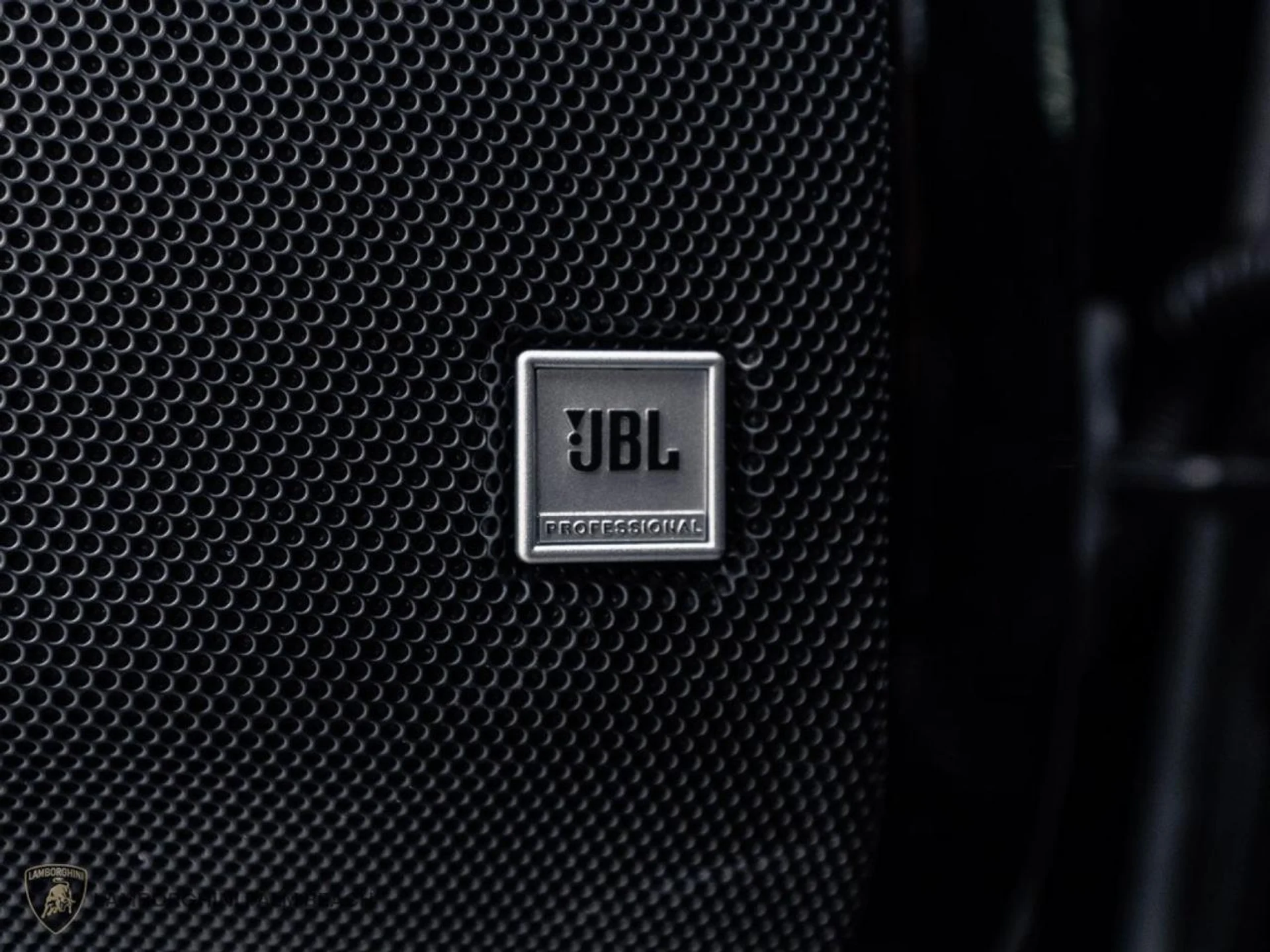 mph022_2070717342_1196d37ac07755d414c55a76d9960c98_4c29447270