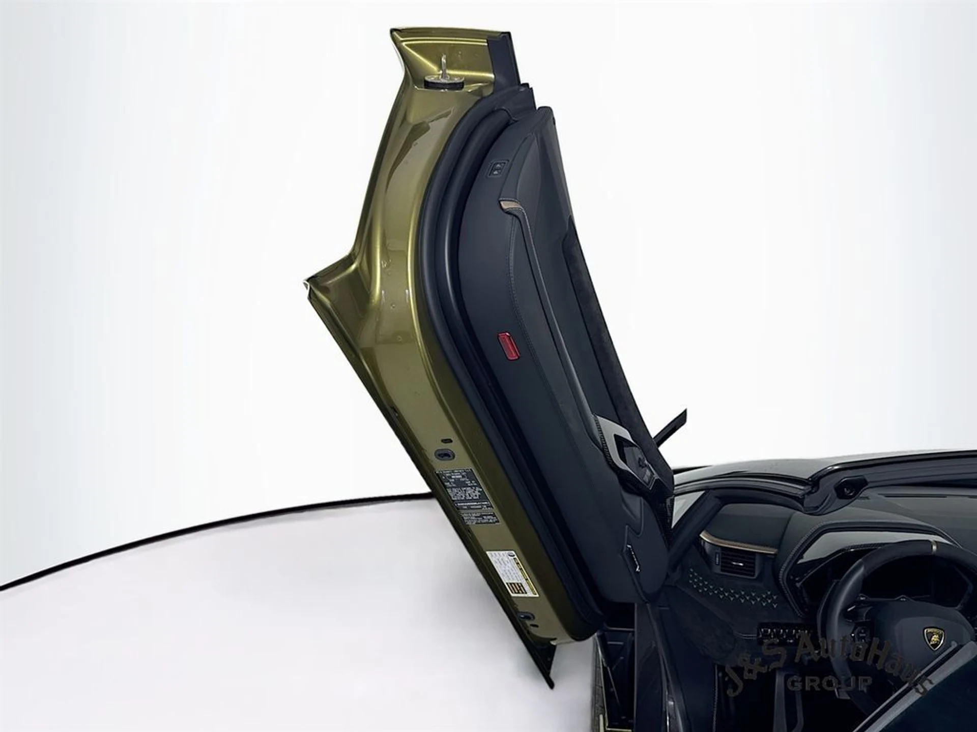 mph022_2071311063_vugz83ig4g9873oq7q9imn32rf4j_61c3f4ea25