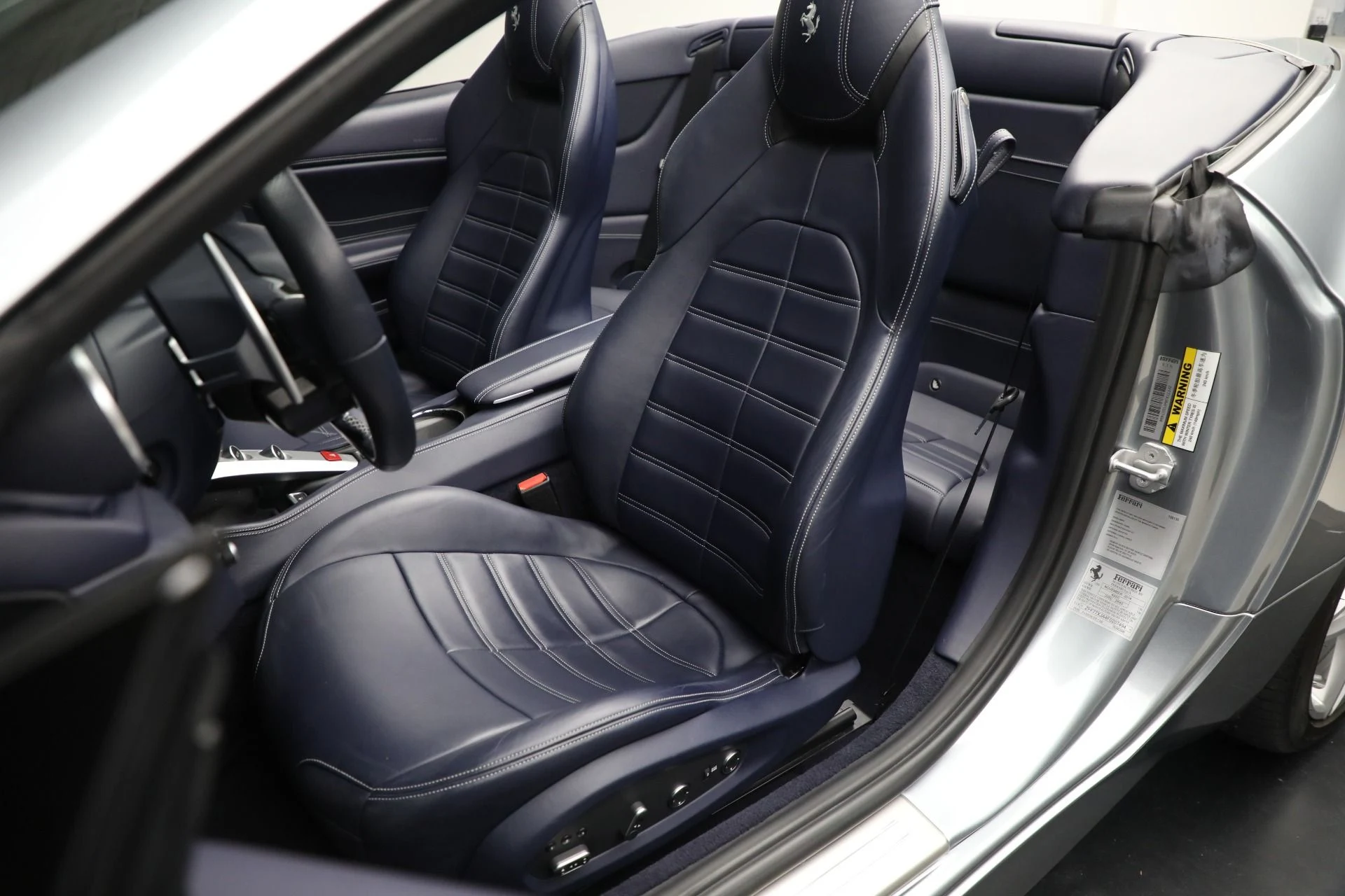 mph022_2074349346_Used_2015_Ferrari_California_T_db0922081e