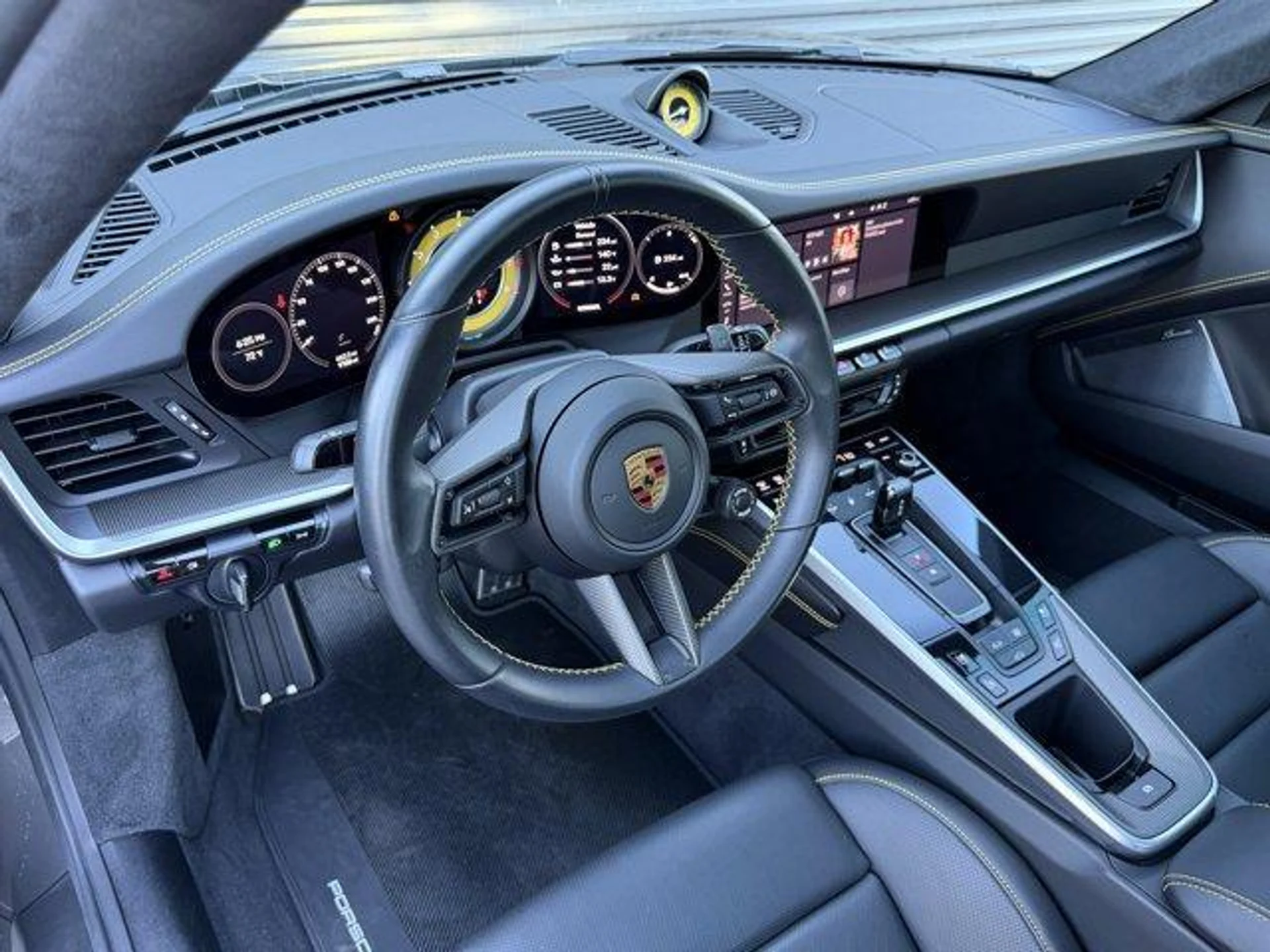 mph022_207628126_p_Xq6avtq_Q8_PGQ_Zb4ox39hf_OLQNM_e9b33e4899