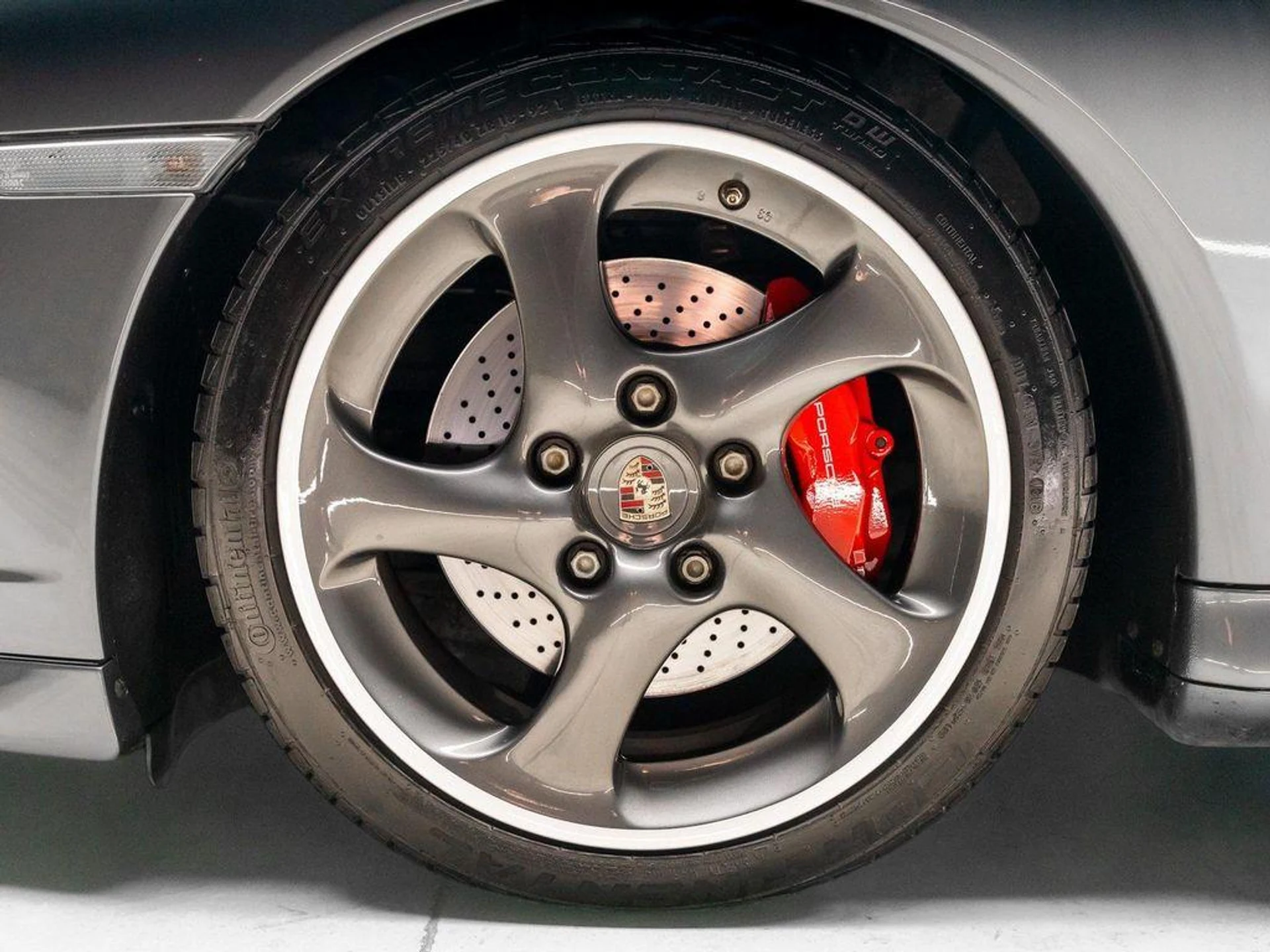 mph022_2076467667_s9_Ie_CF_9_0_GDBRHYH_Ux_NH_5xv7l_M_c328910eb6