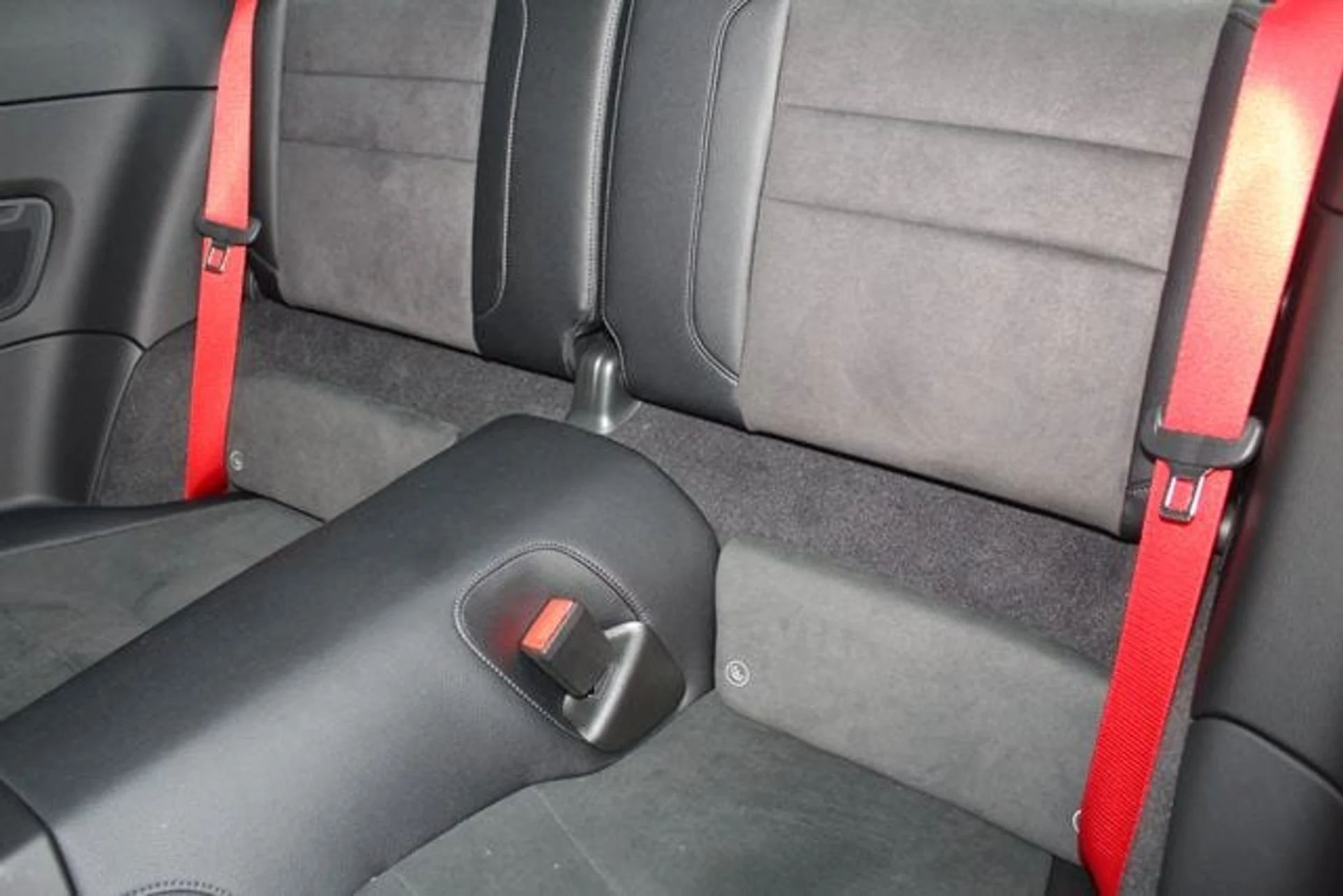 mph022_2082184953_1b0f809cbb92663fd5f9402b2dde73e7x_c849538b0b