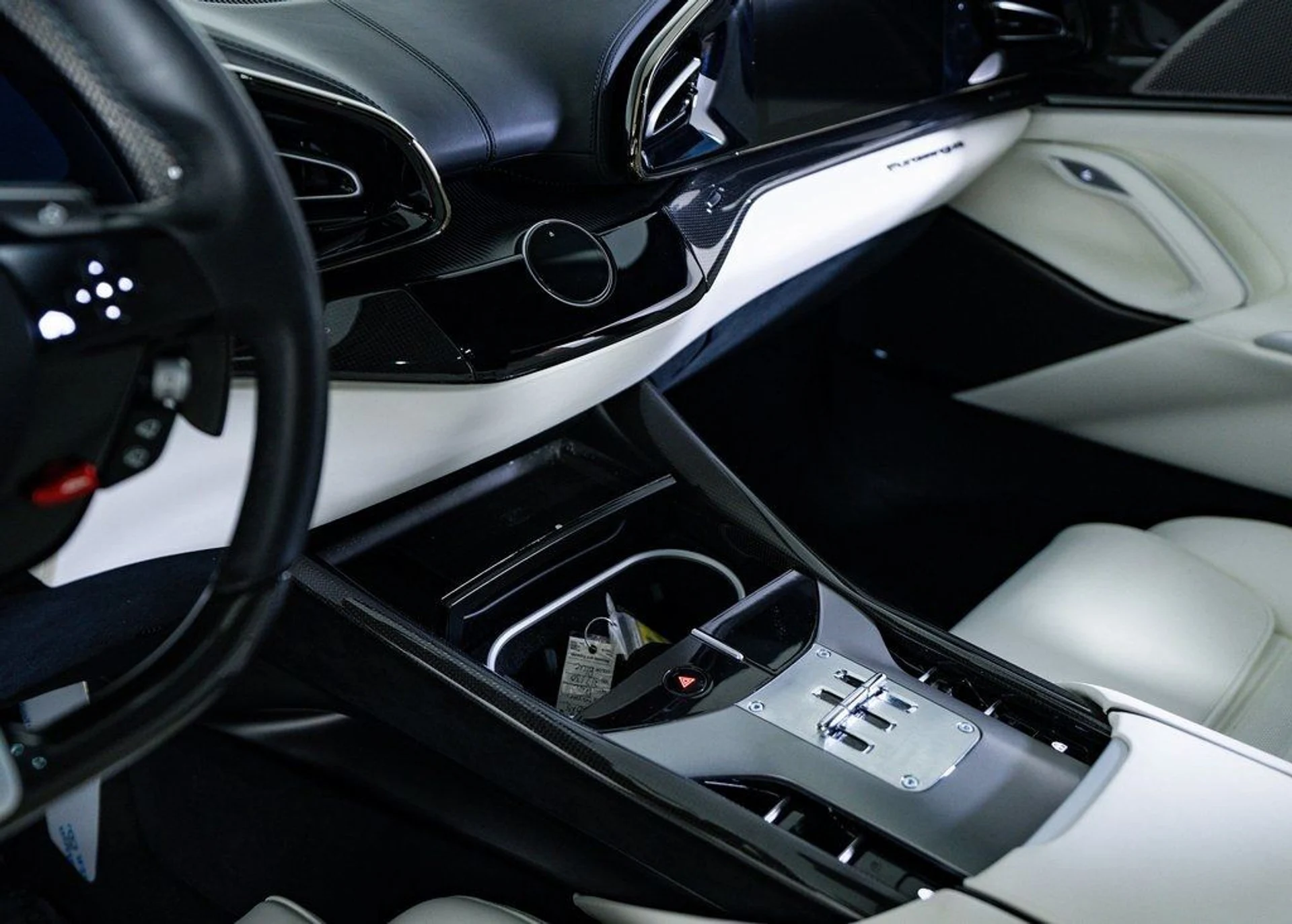 mph022_2082398692_38cc9bb3e37371d8b55f7d4bcab1dae4_3b51f245ec