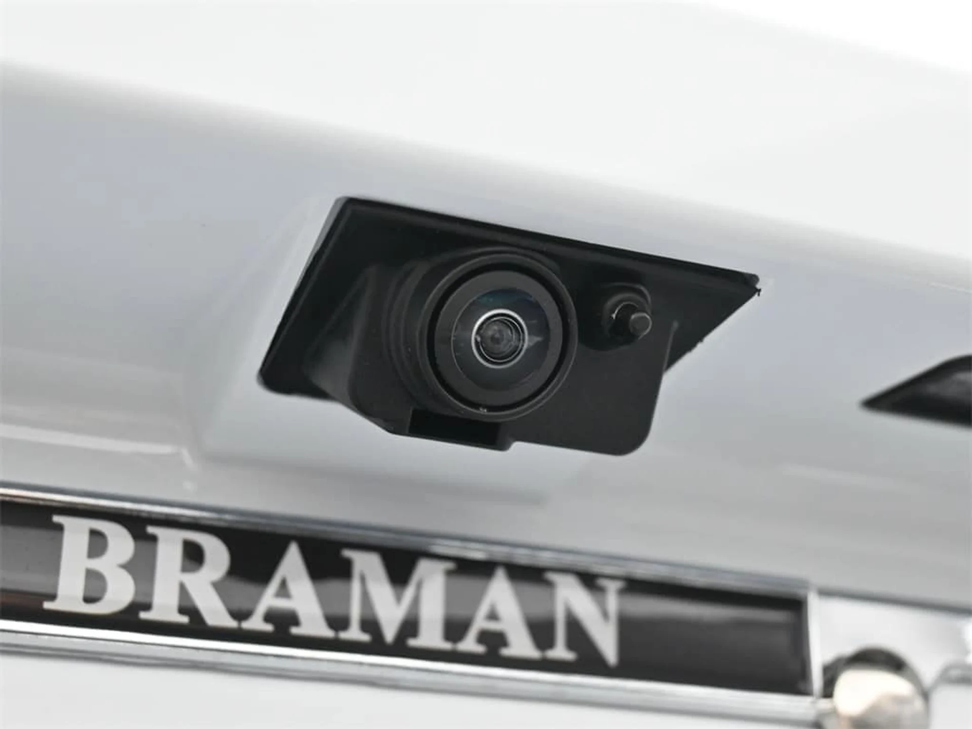 mph022_2083958495_284f7f37f8259abd5331967e7a190fd9x_75f61dc8cf