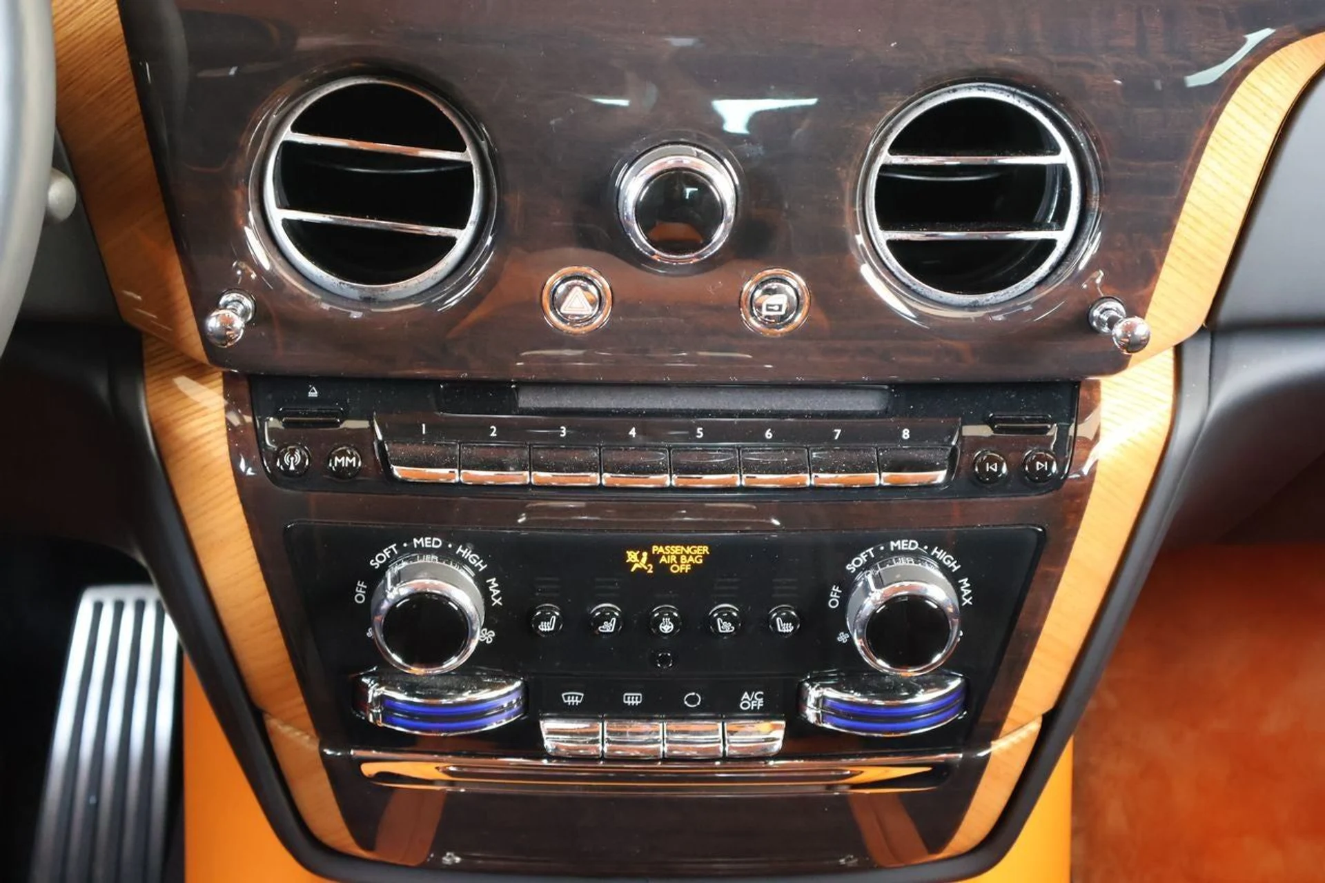 mph022_208458322_23_cdd909dfe1