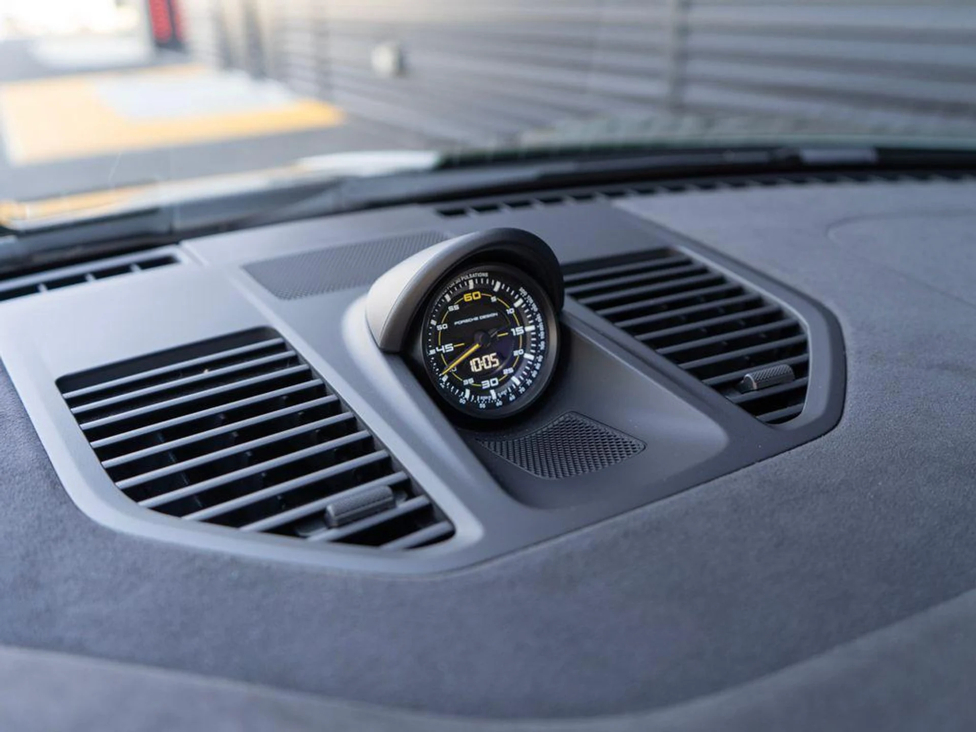 mph022_2084657523_s_Awo5x_V_Tb_Dk_D6mnc_W_Dd6_Qn2x_C4c_507c8bede3