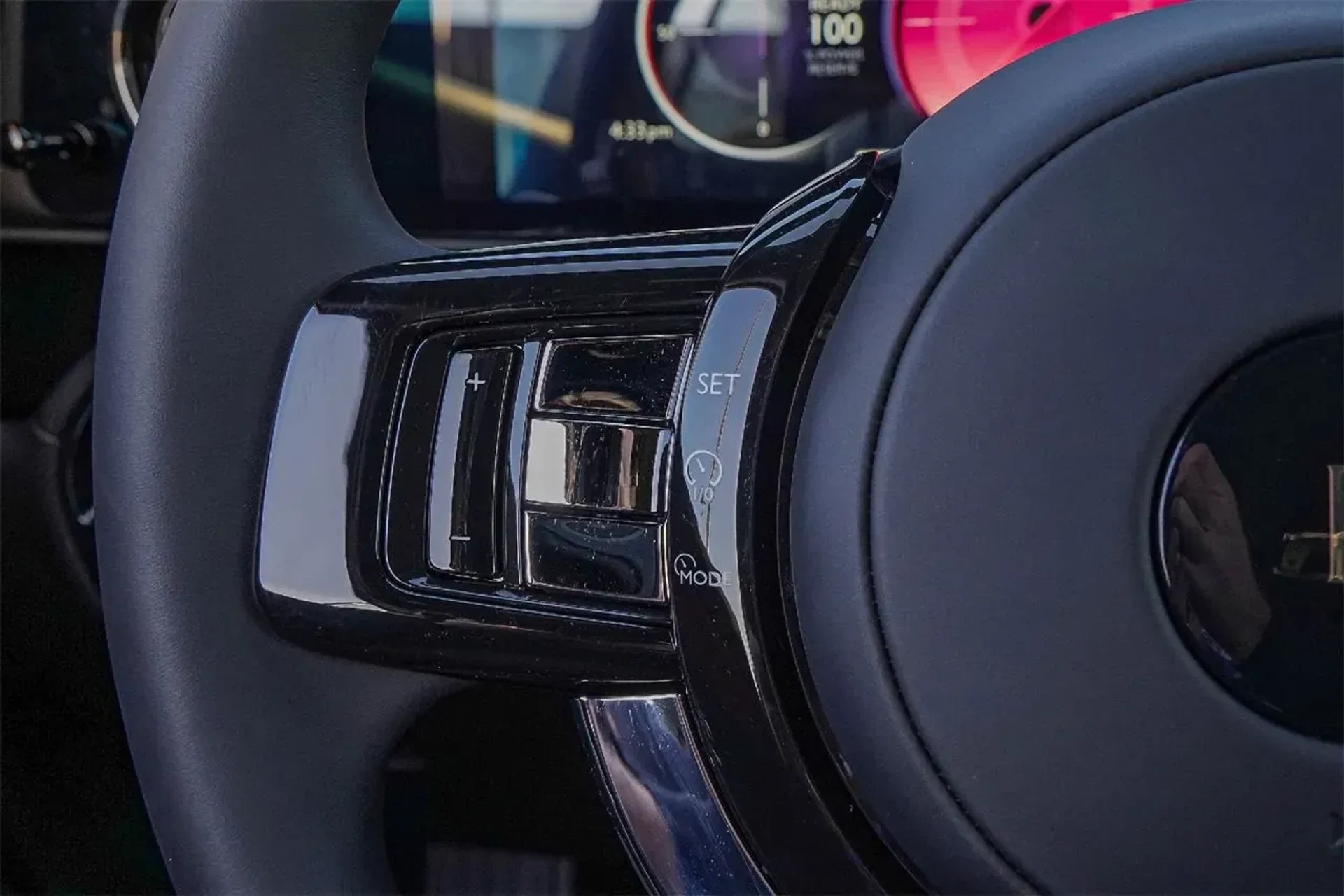 mph022_2084866364_fef52cf012d74a27b0aab538e3a16c0e_0841815f39