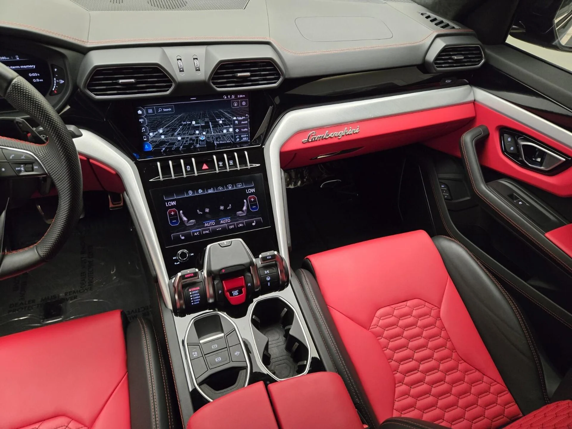 mph022_2088215541_Used_2021_Lamborghini_Urus_1754376902_a4bb2aed13