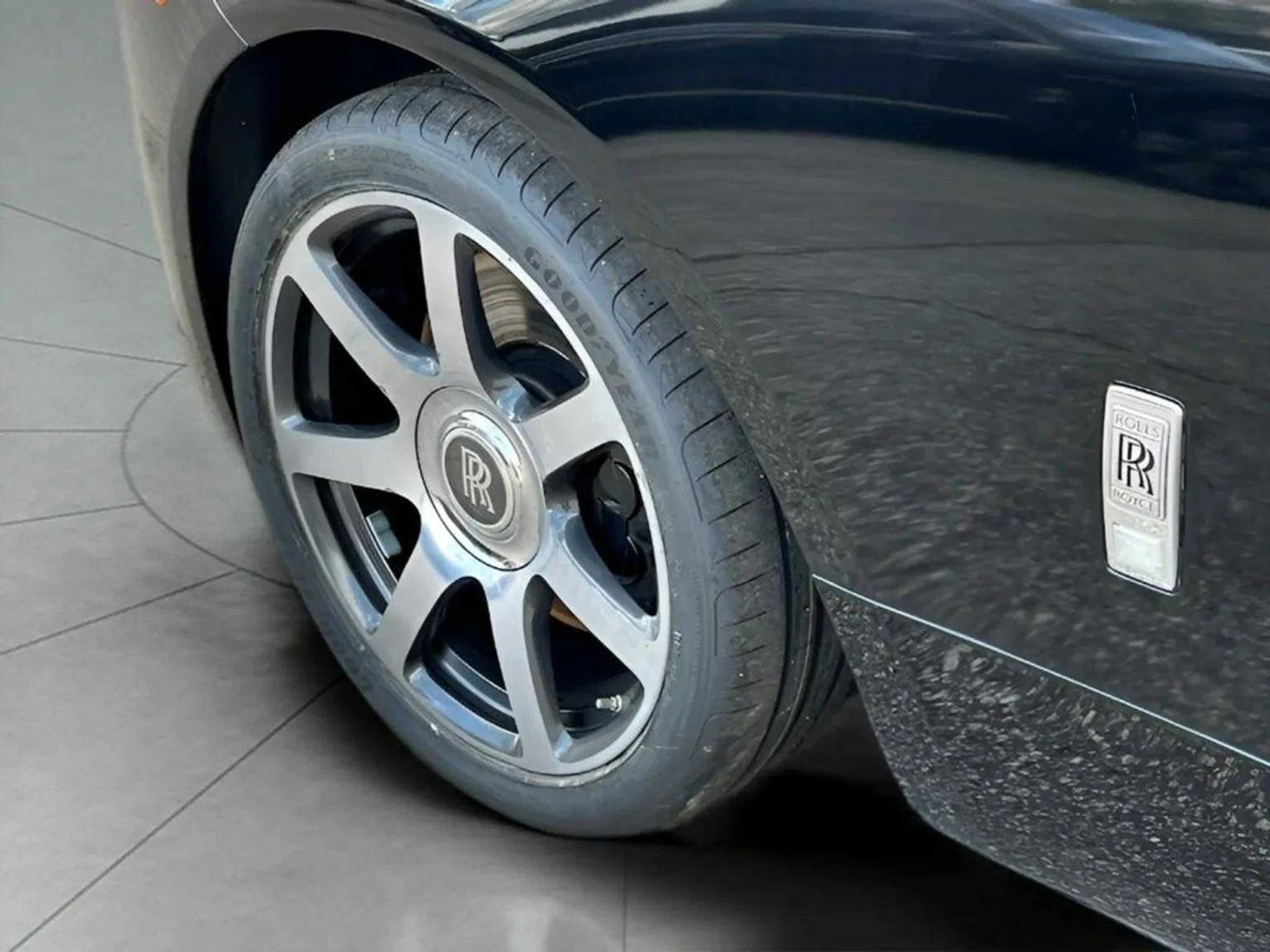 mph022_2092291585_2ed1ef83f56eaff713449967adf50cb4x_03c6253513