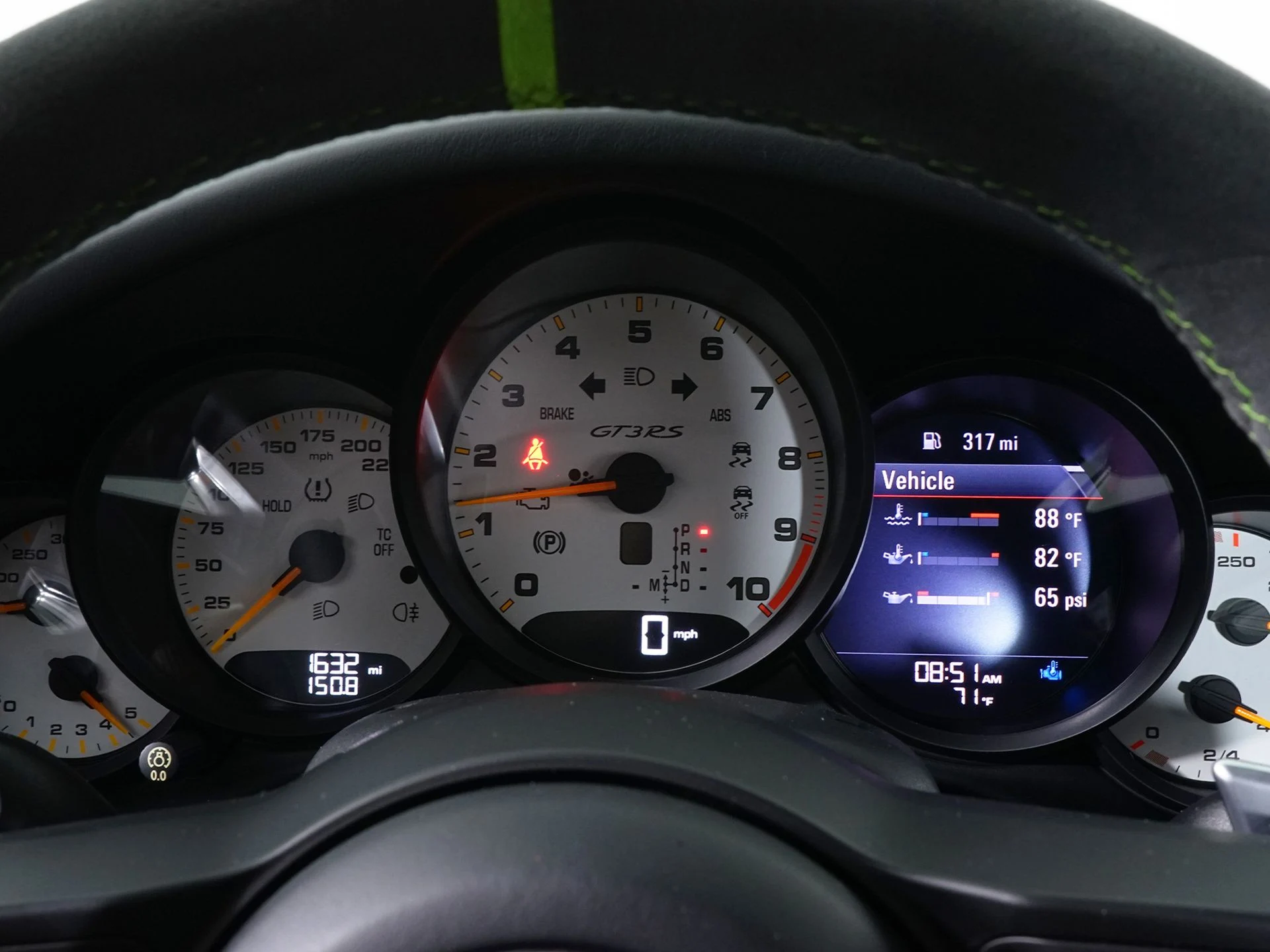 mph022_2094295157_aa5d6baf95da0badf25dc25aa8b99096x_5a84a018bd