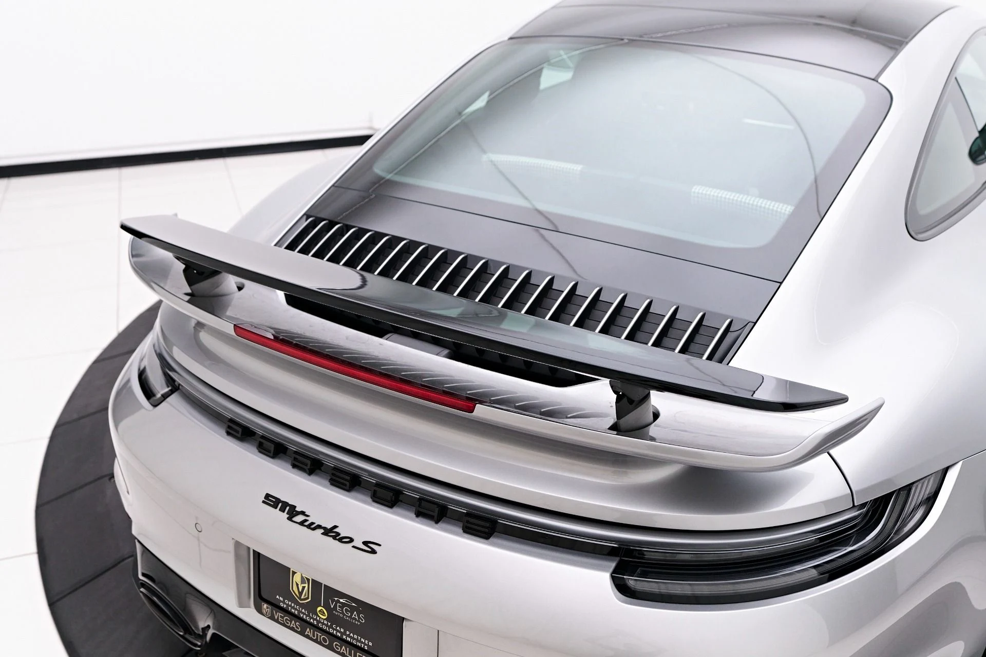mph022_2095013204_Used_2024_Porsche_911_Turbo_S_1754417049_dd78755a28