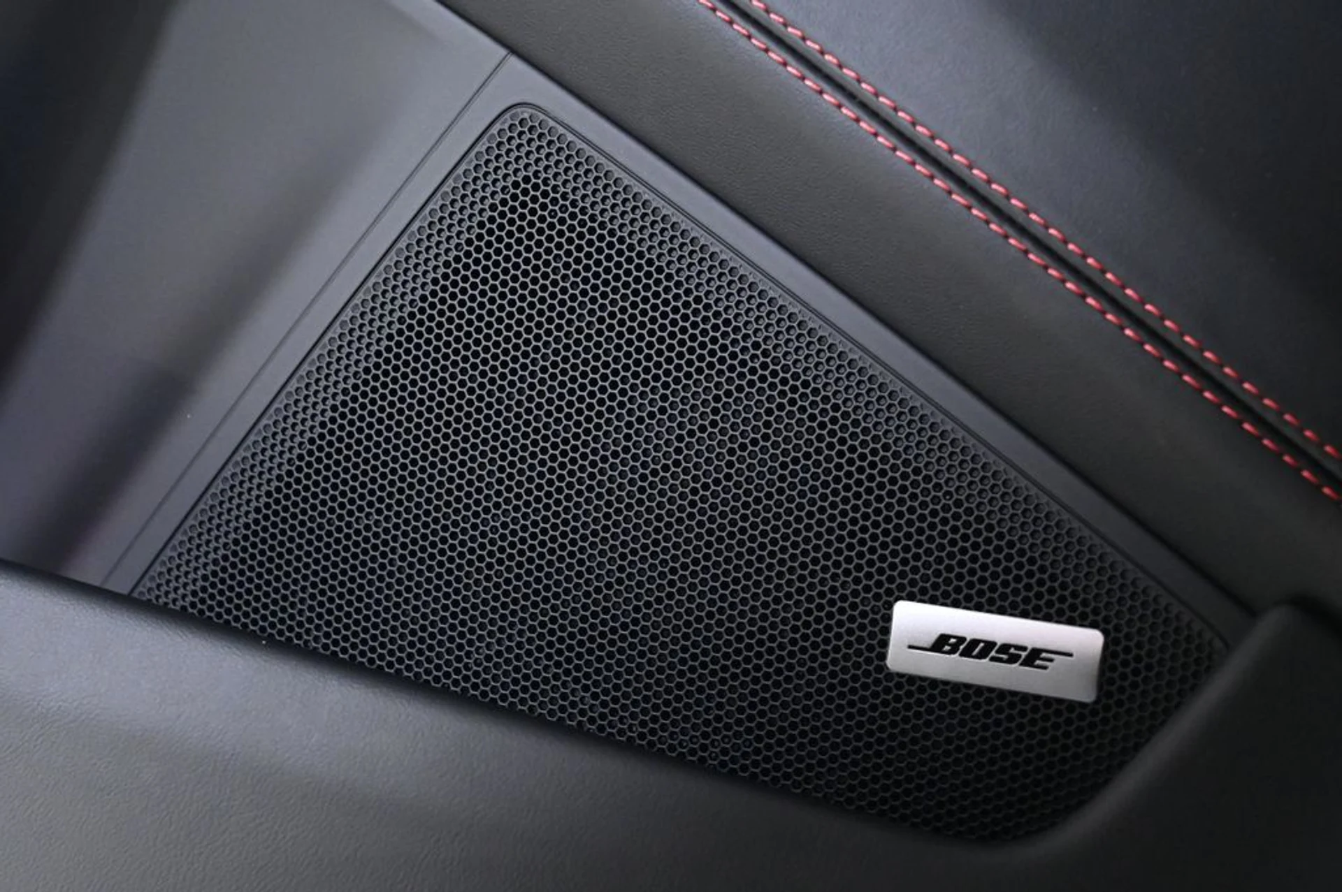 mph022_2101767902_bd1988ce619754b9a1acaa0680e8e1cbx_905667ed9a