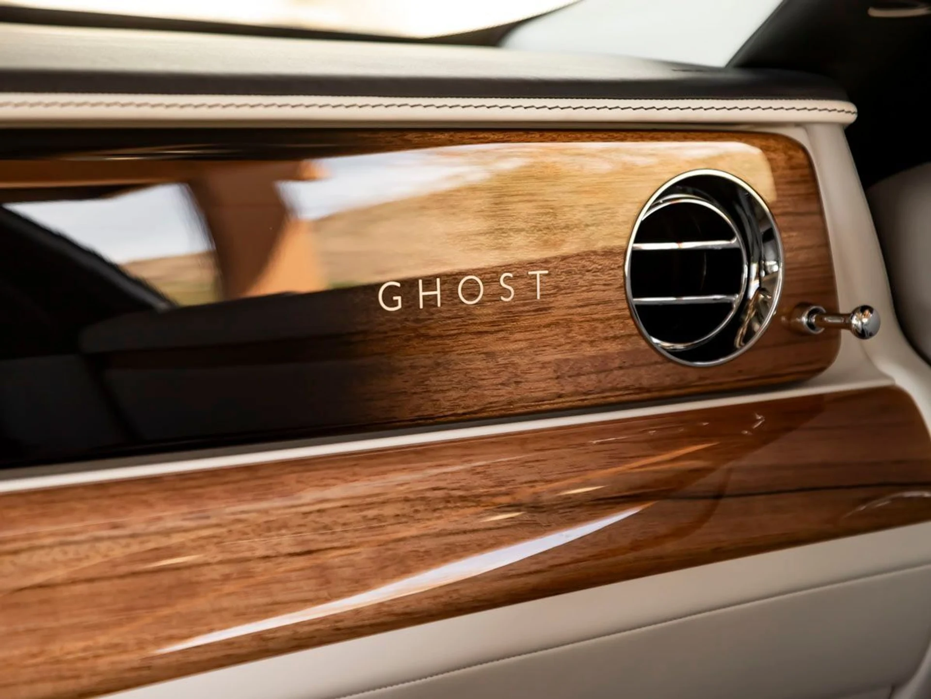 mph022_2105426204_23_771ba7bb5e