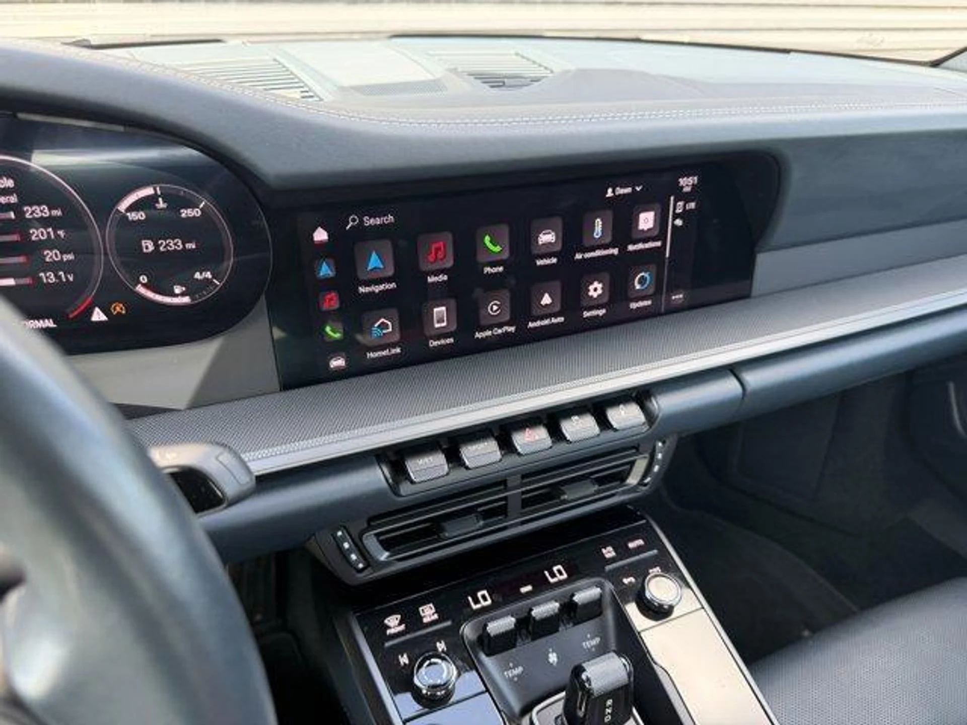 mph022_2114888860_Gu_T_Dr_Rxap90_S_Ny_N9_XN_Gs_S4q_Fa_HA_ac69886d6f