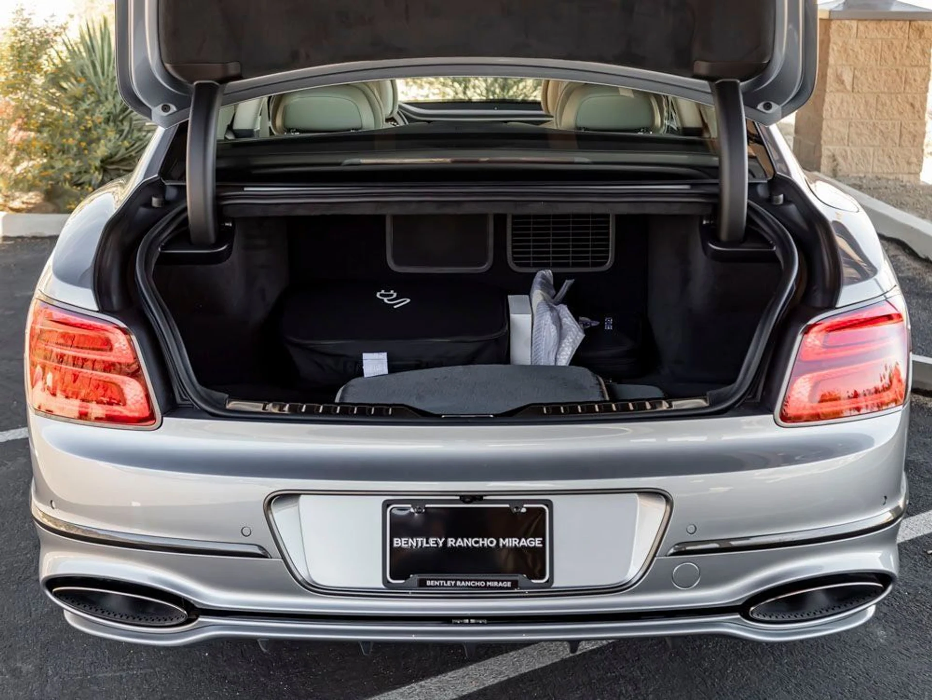 mph022_2116209855_23_d0029cf1bf