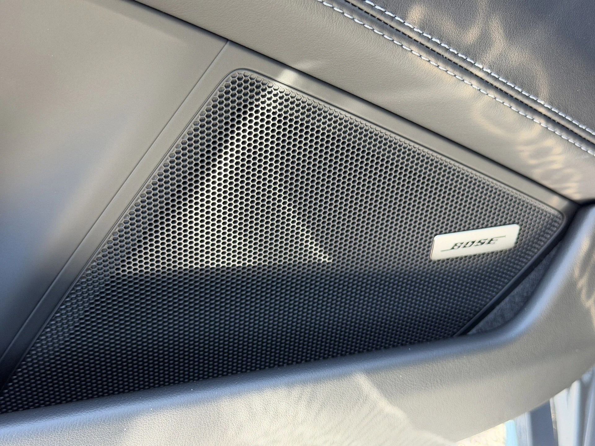 mph022_2119754477_d77d8cf72b252ac7becf709005cfae56x_0bae732156