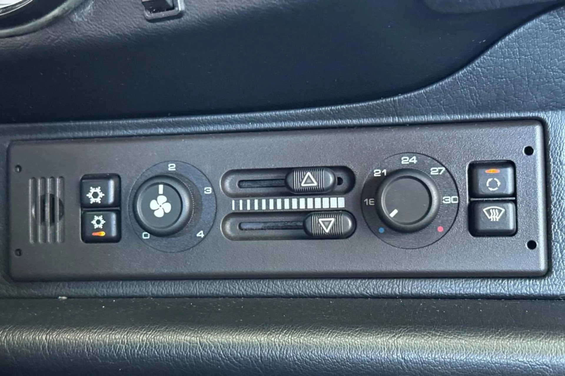 mph022_2120696617_1280_d247dfb1a4