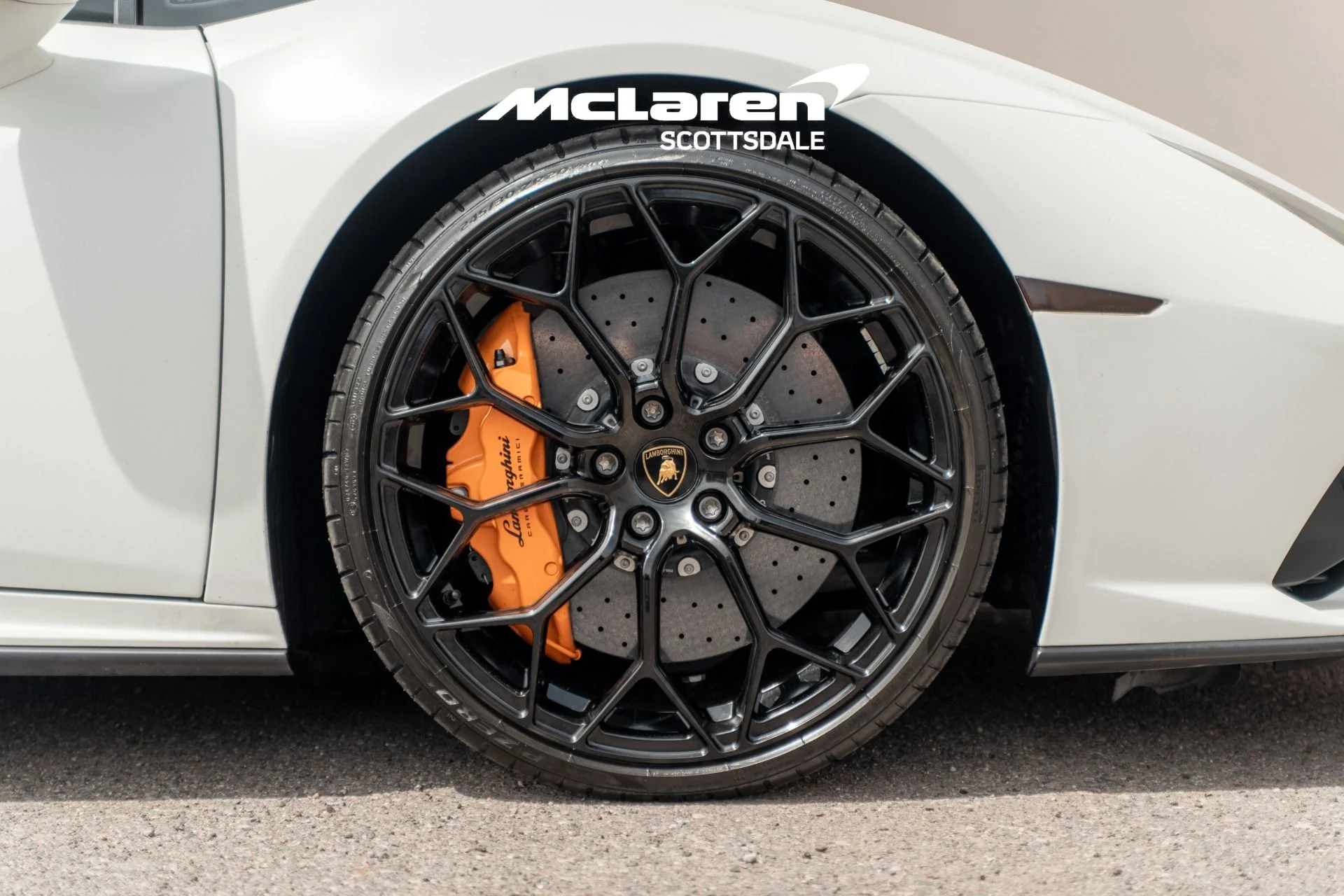 mph022_2121294177_Used_2023_LAMBORGHINI_HURACAN_EVO_EVO_AWD_1758292828_5e43e81036