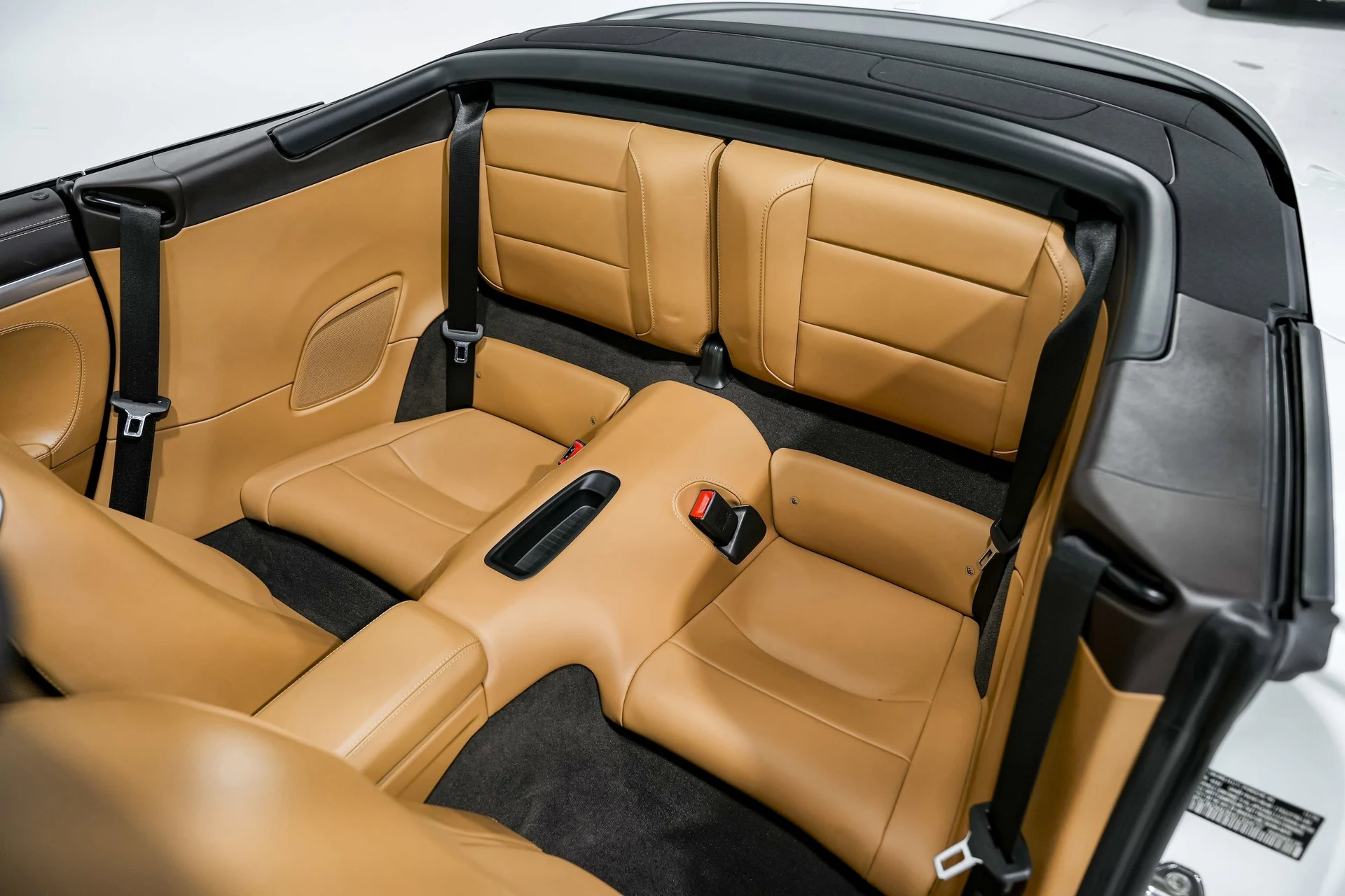 mph022_2123201690_1f385cbe806e5996b2343448f67402cbx_4d3b42e9e0