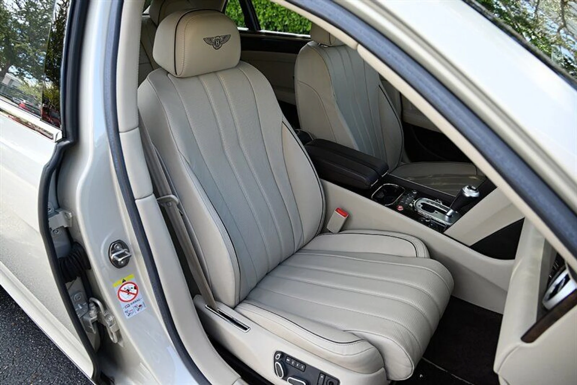 mph022_2132023392_50af13af84_800_72d2b9c816