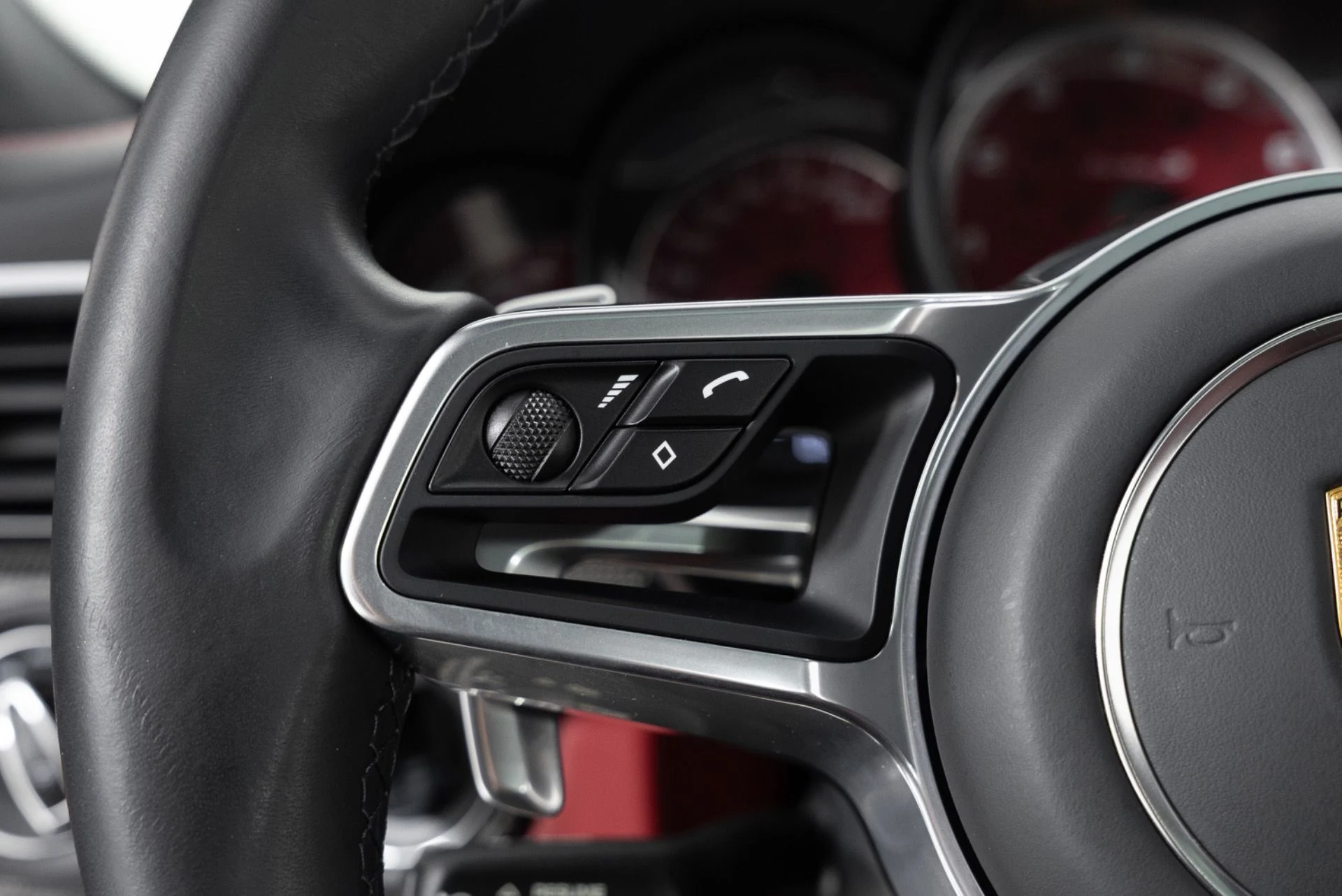 mph022_2134399626_Used_2019_Porsche_911_Turbo_S_1774999643_c6c76fda13